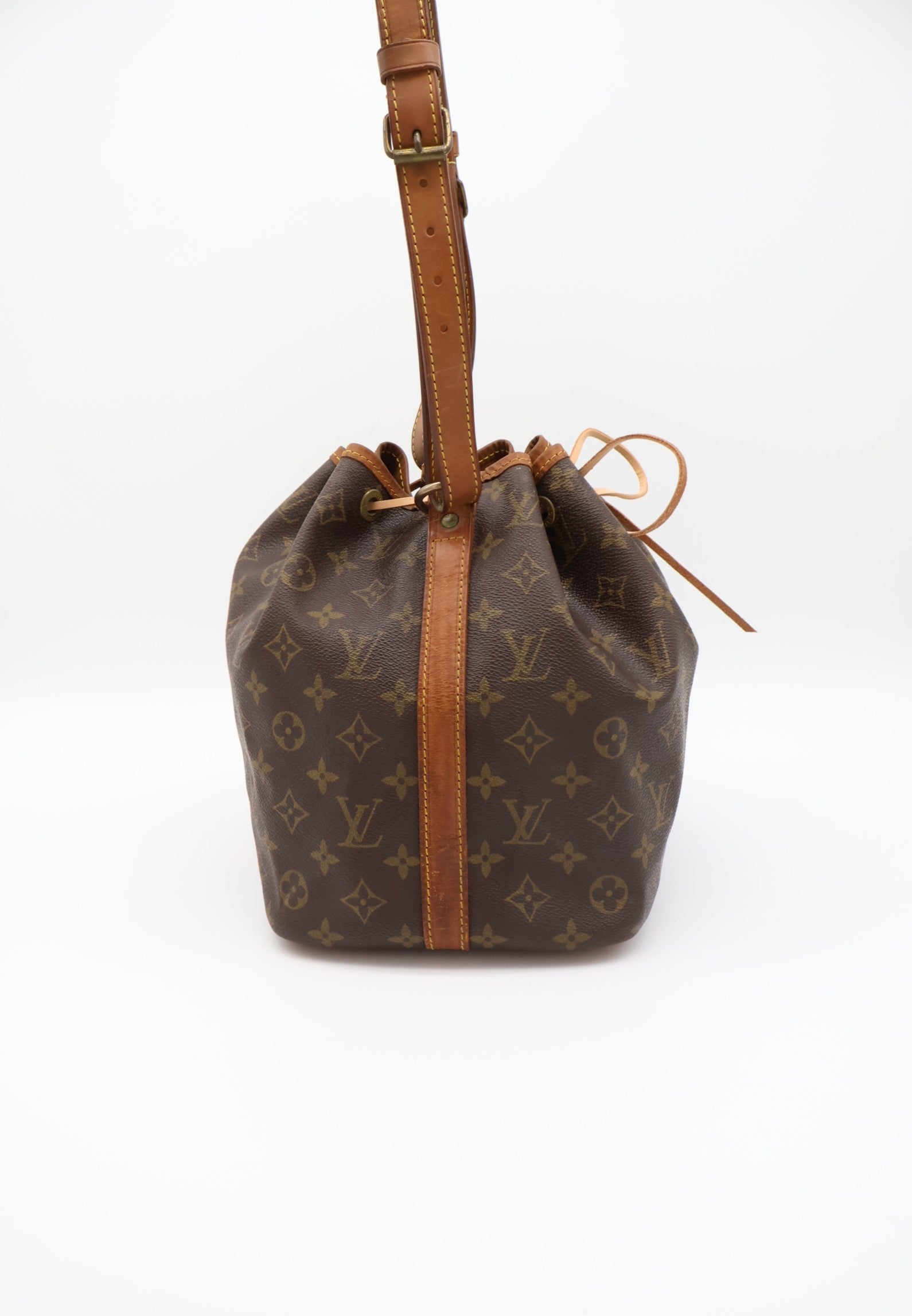 Louis Vuitton Petit Noé – Luxor Finland