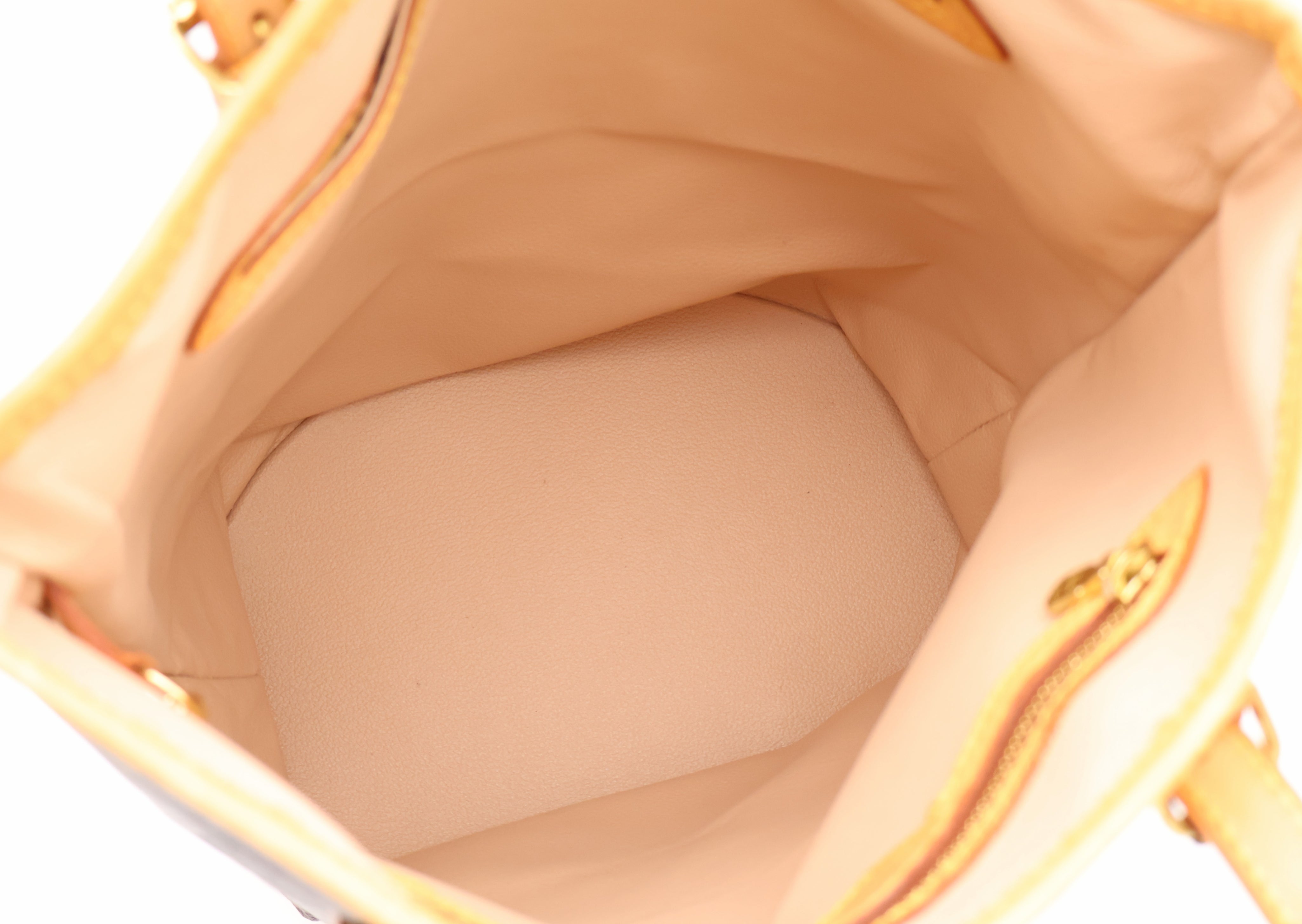 Louis Vuitton Bucket GM