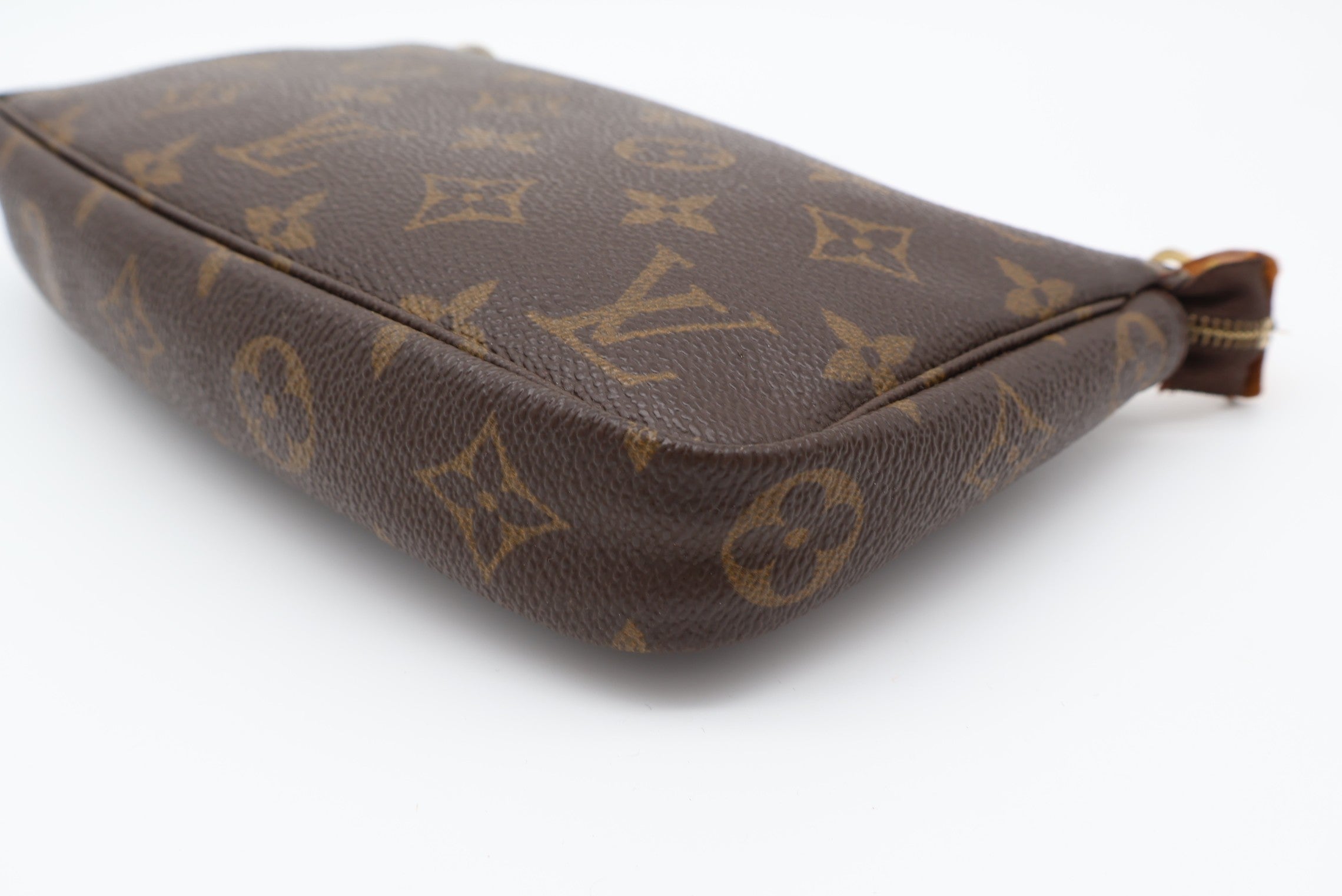 Louis Vuitton Pochette Accessoires