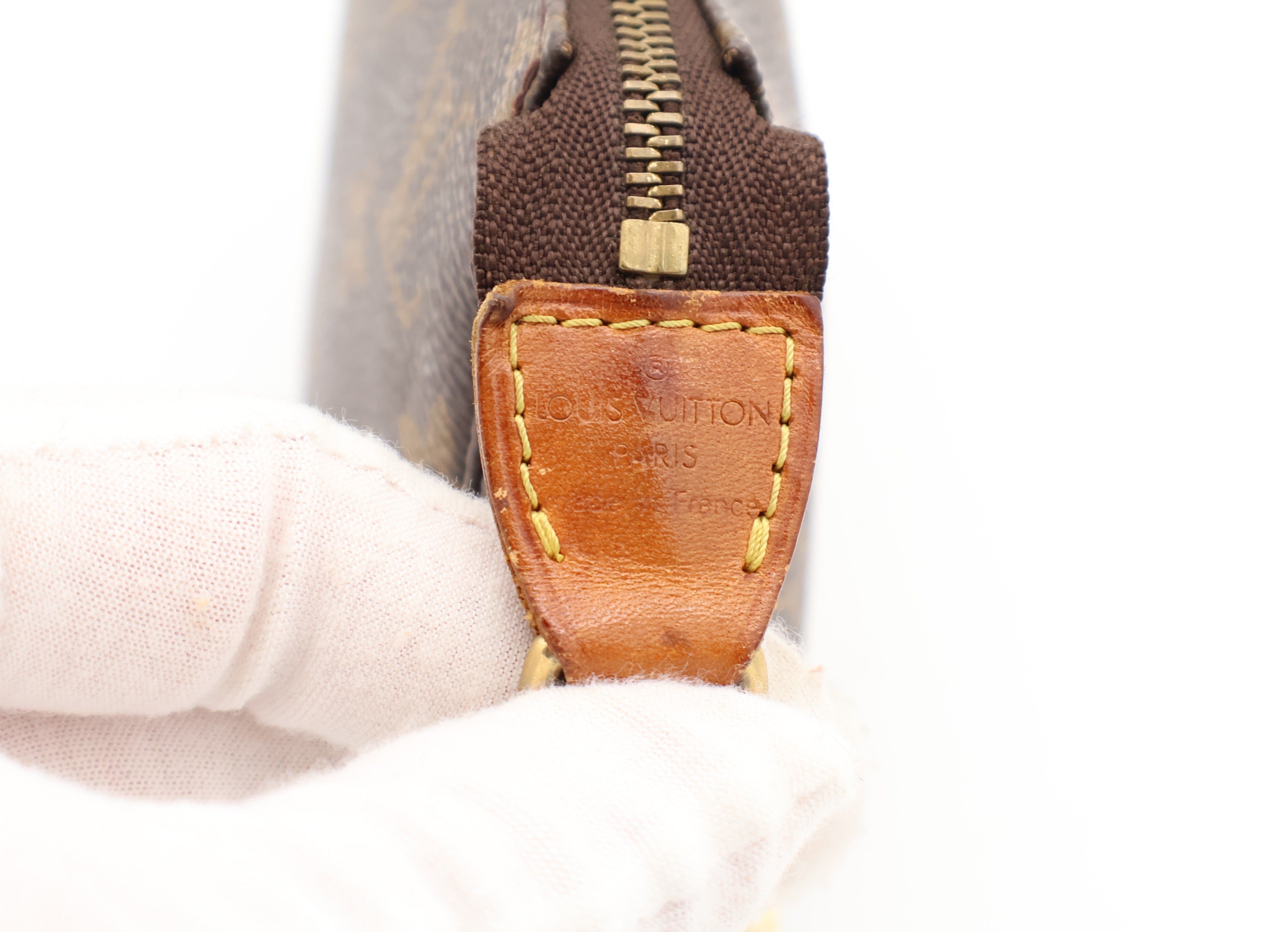 Louis Vuitton Pochette Accessoires