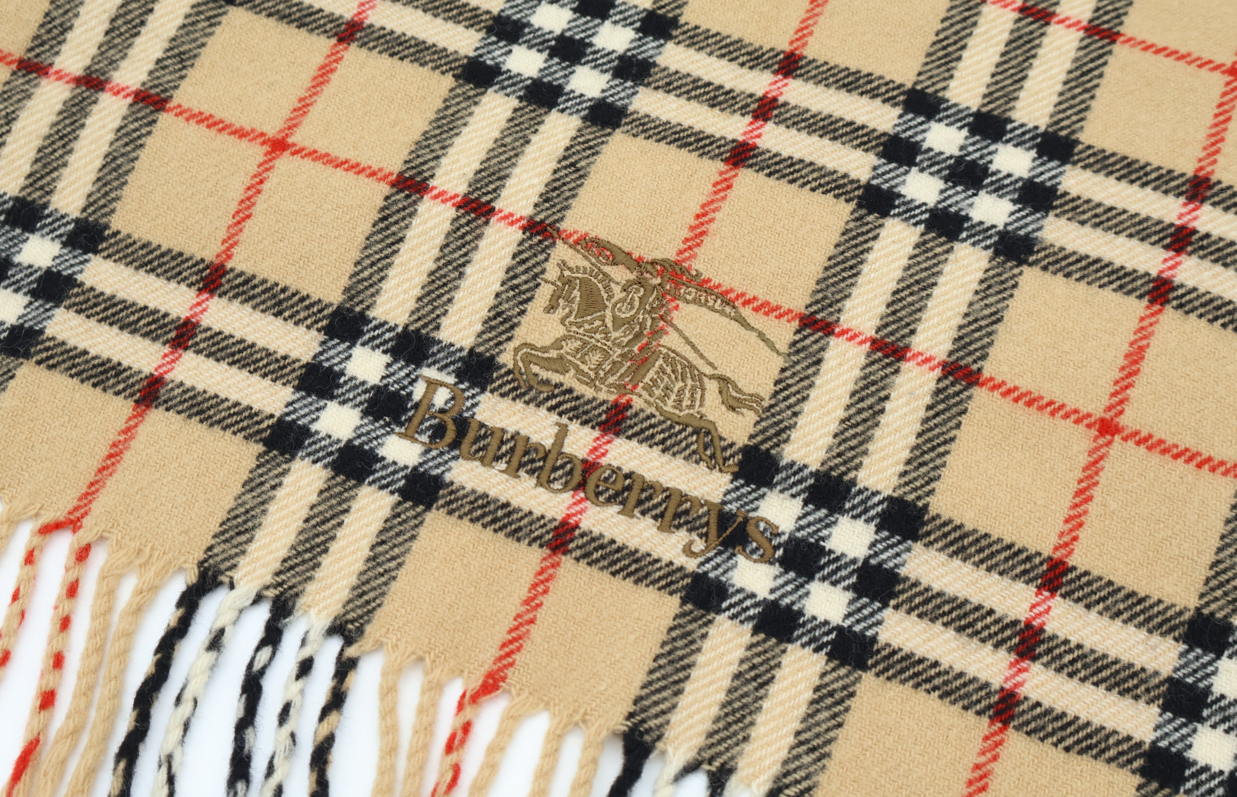 Burberry Villa Huivi