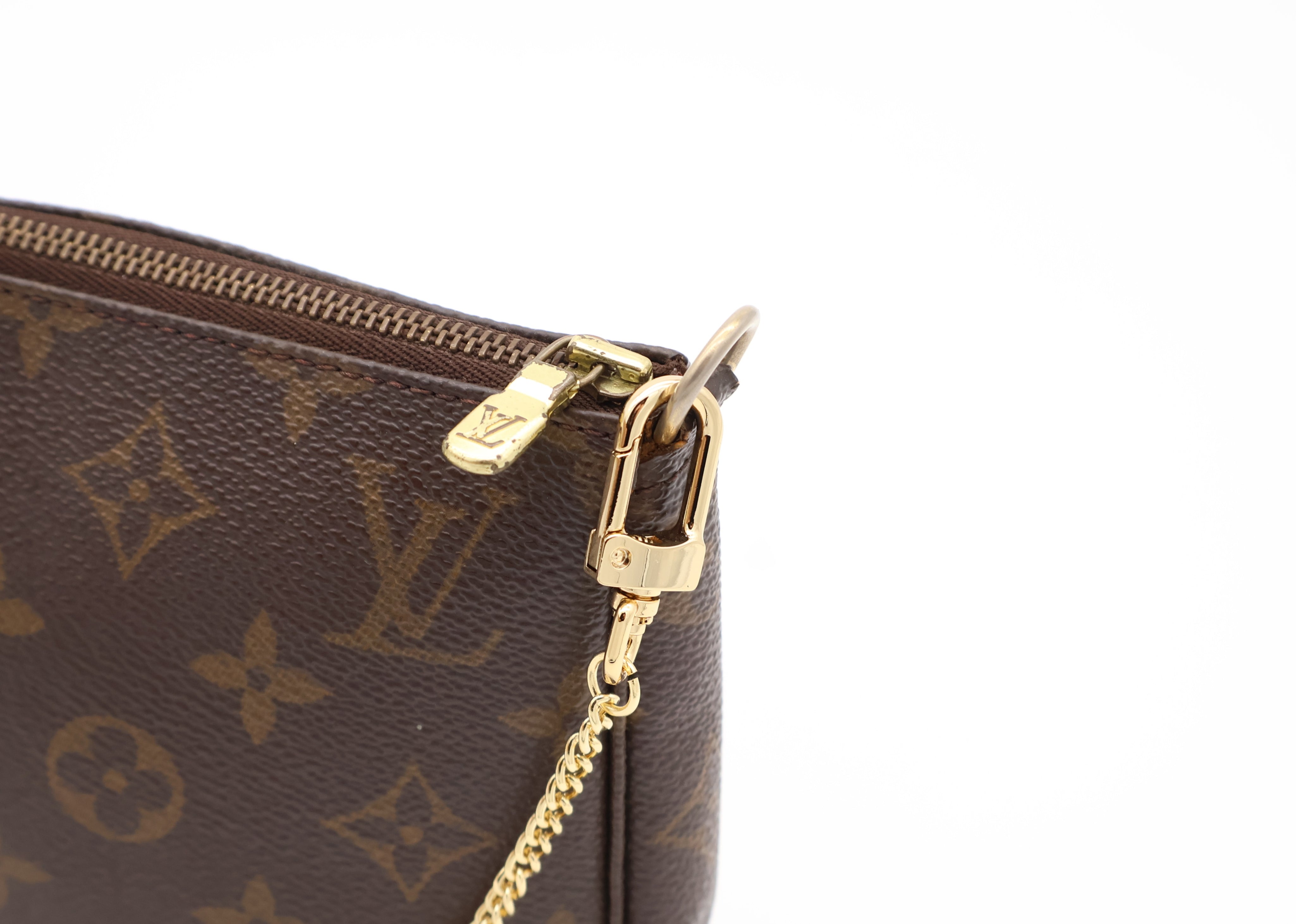 Louis Vuitton Pochette Accessoires