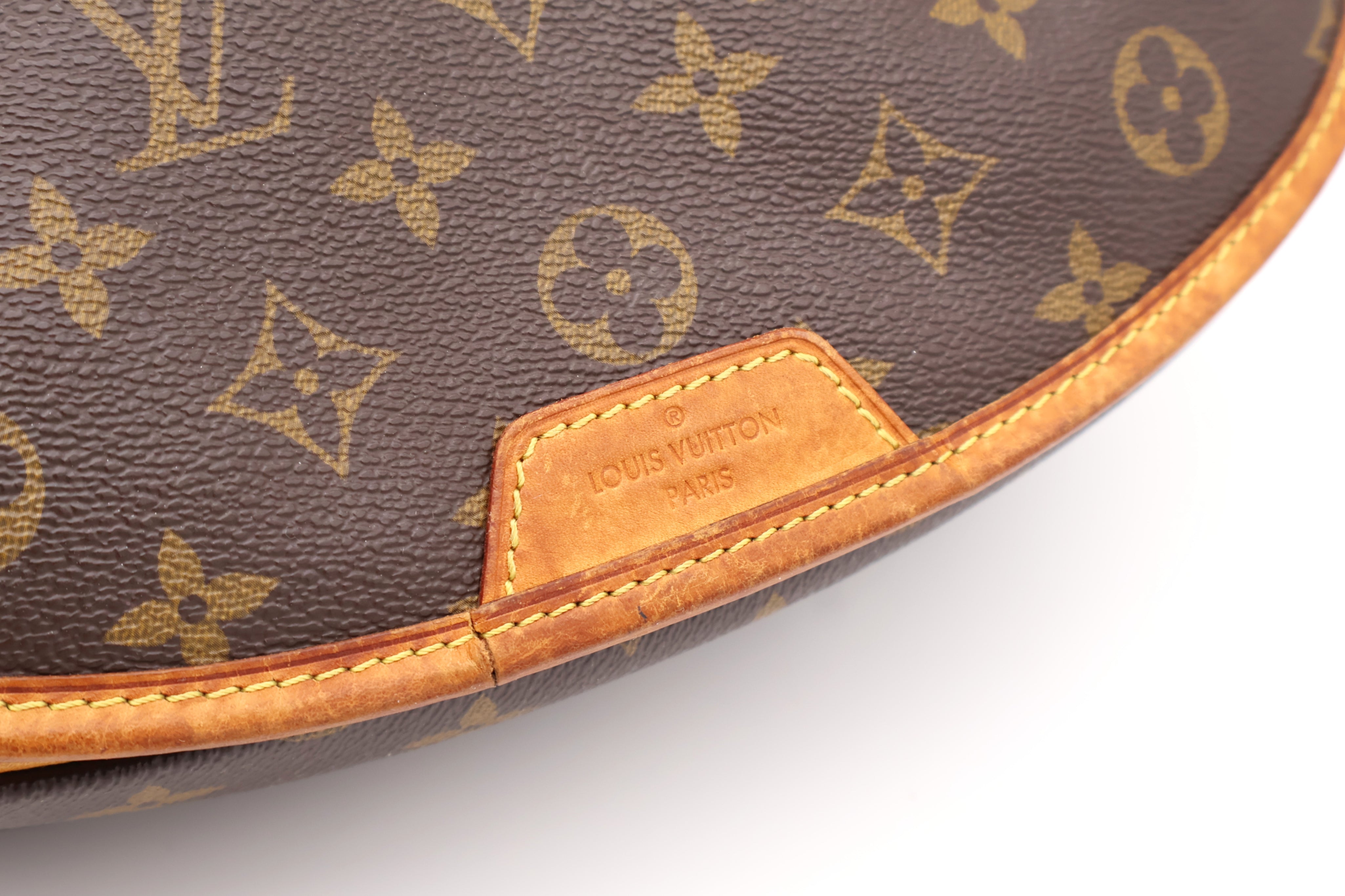 Louis Vuitton Menilmontant PM