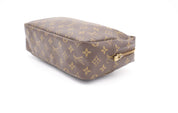 Louis Vuitton Trousse Toilette 28