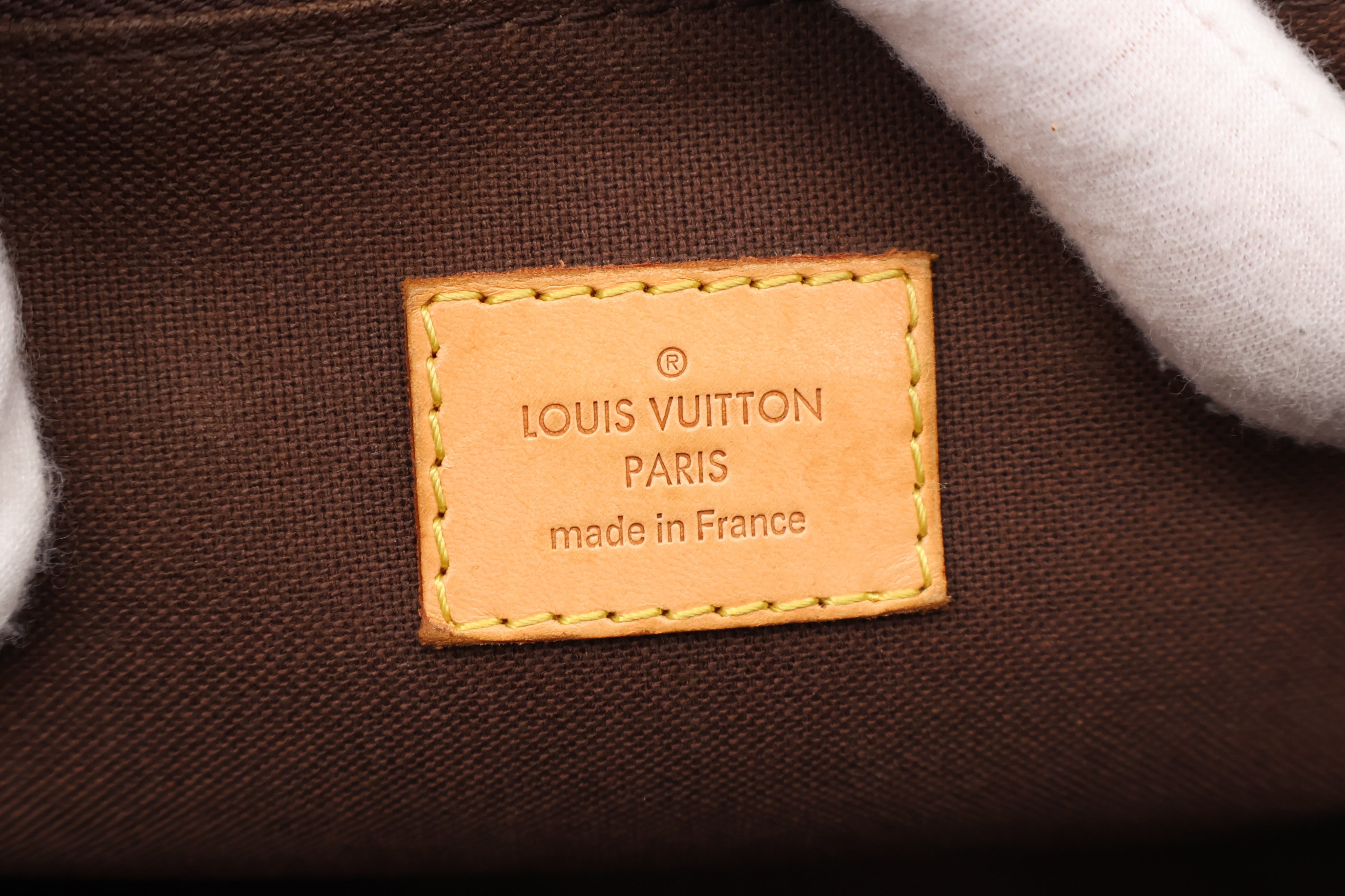 Louis Vuitton Menilmontant PM
