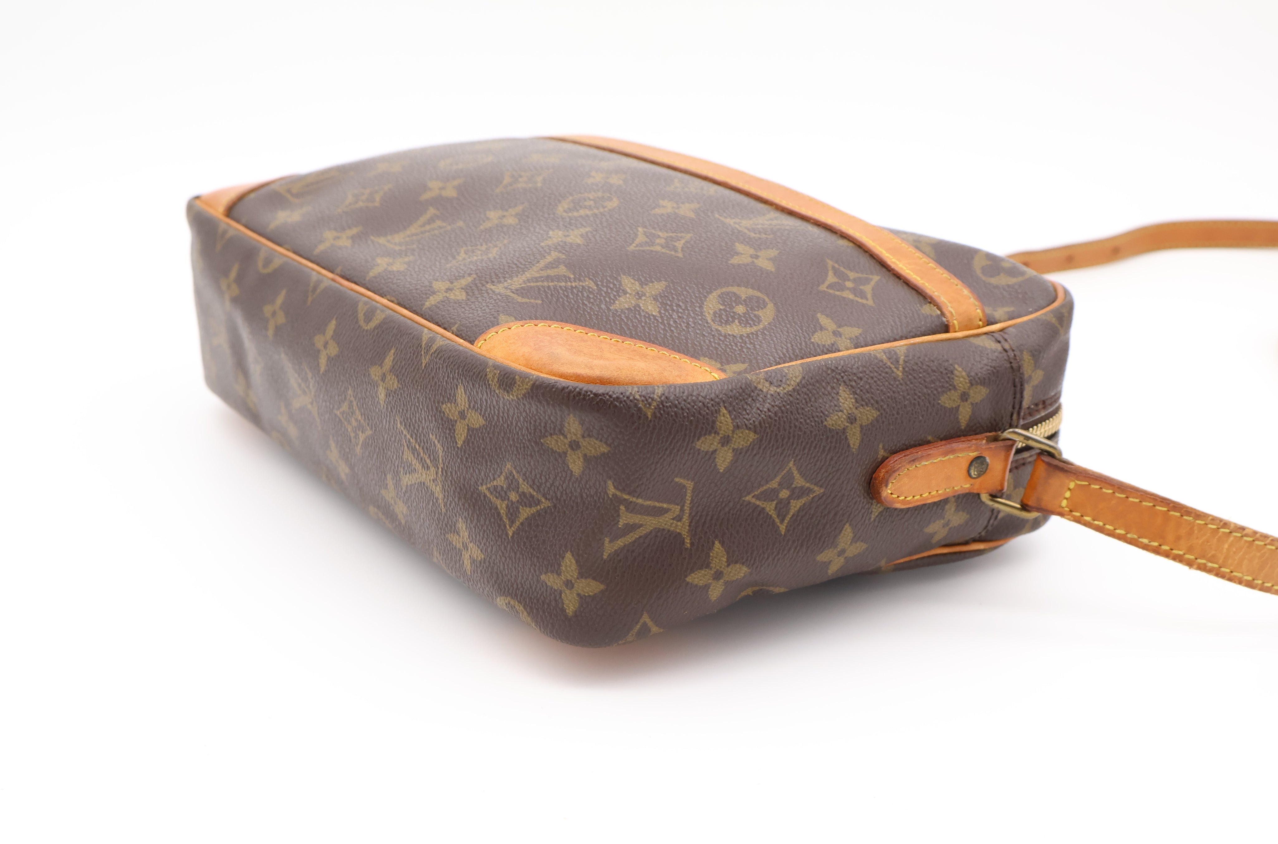Louis Vuitton Trocadero 30
