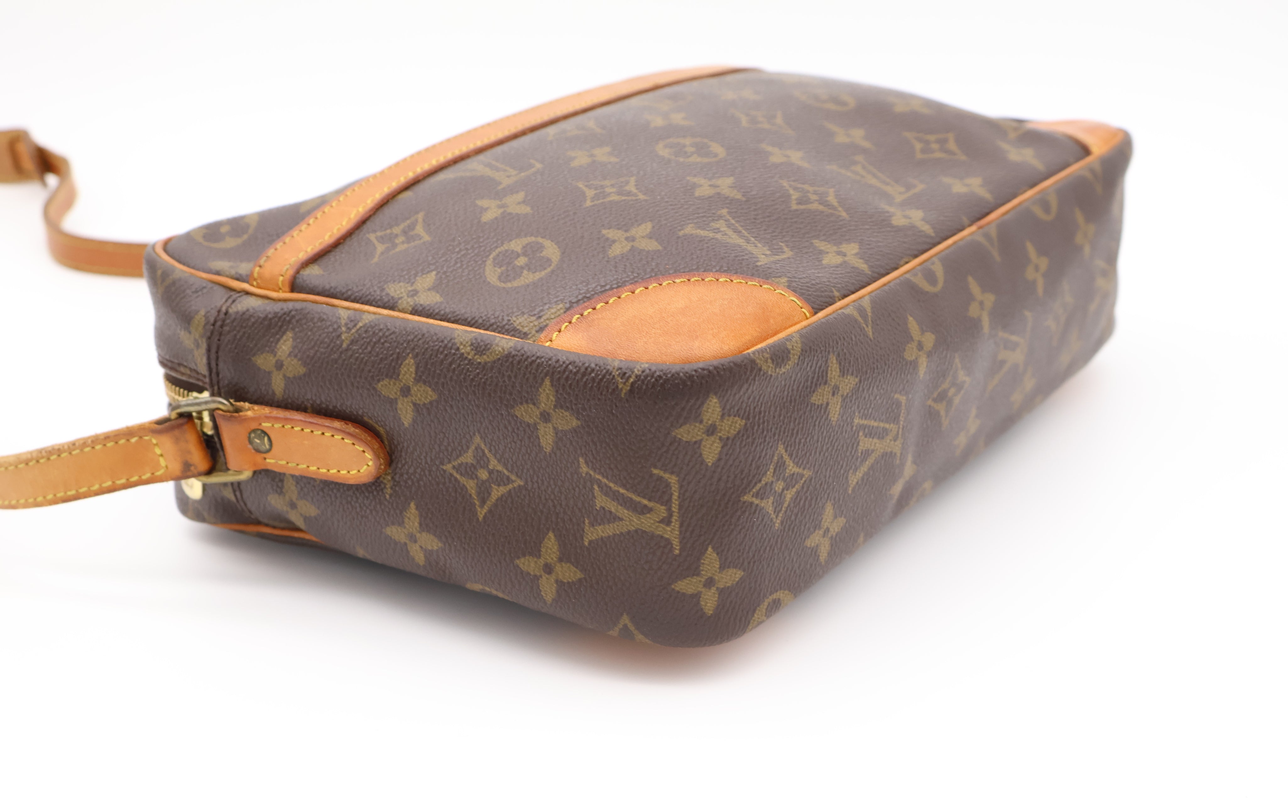 Louis Vuitton Trocadero 30