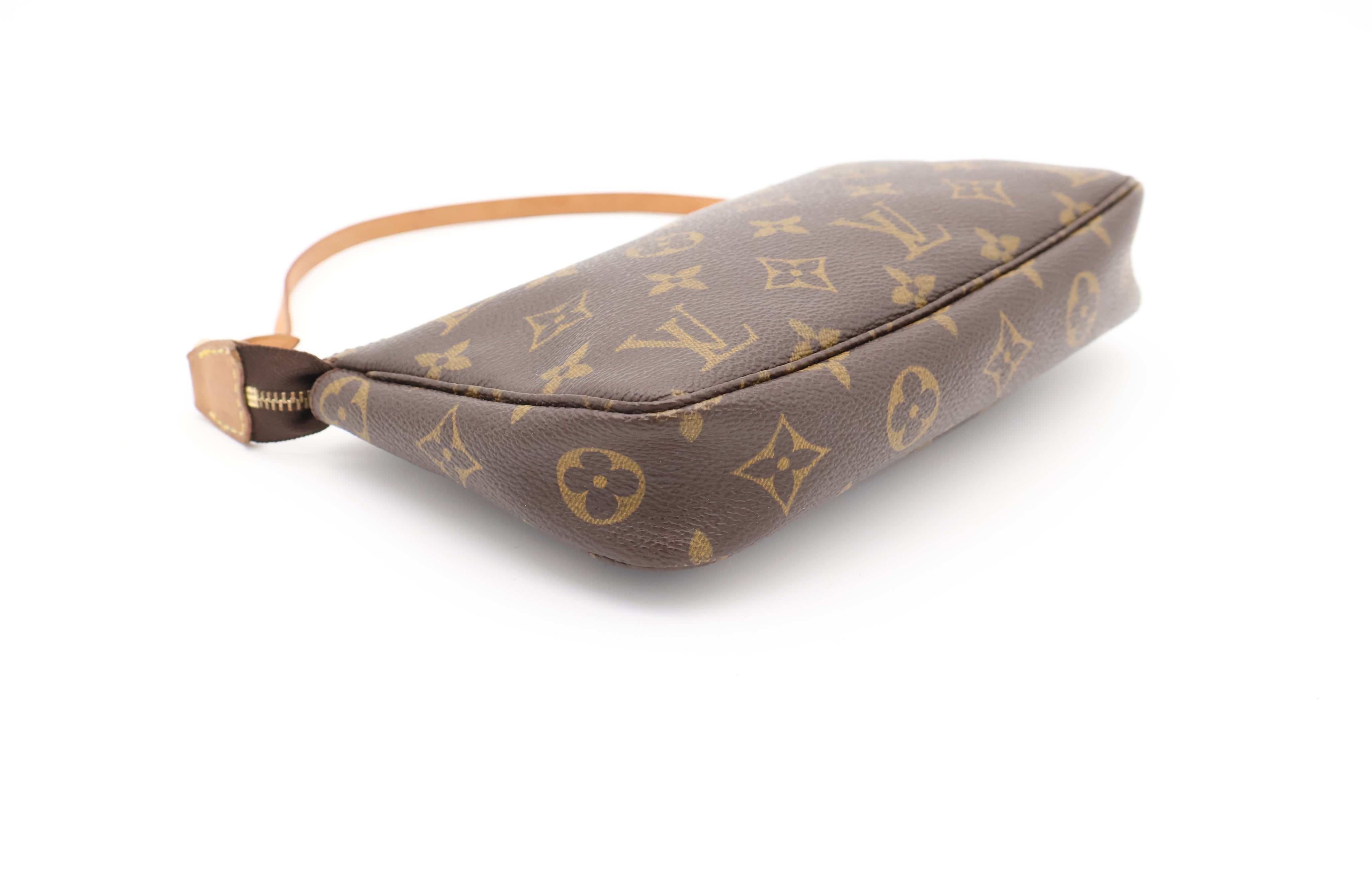 Louis Vuitton Pochette Accessoires