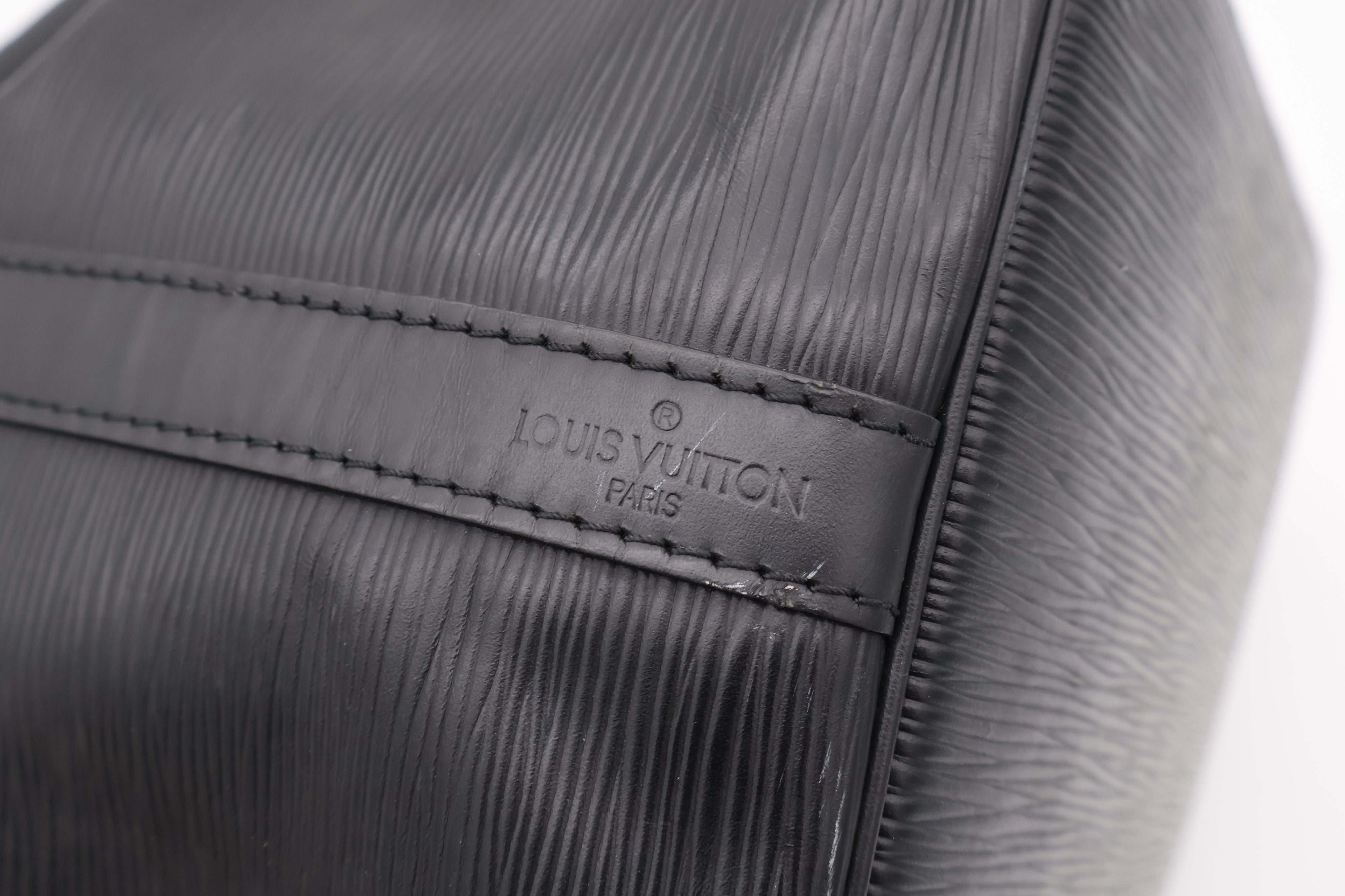 Louis Vuitton Petit Noé Epi