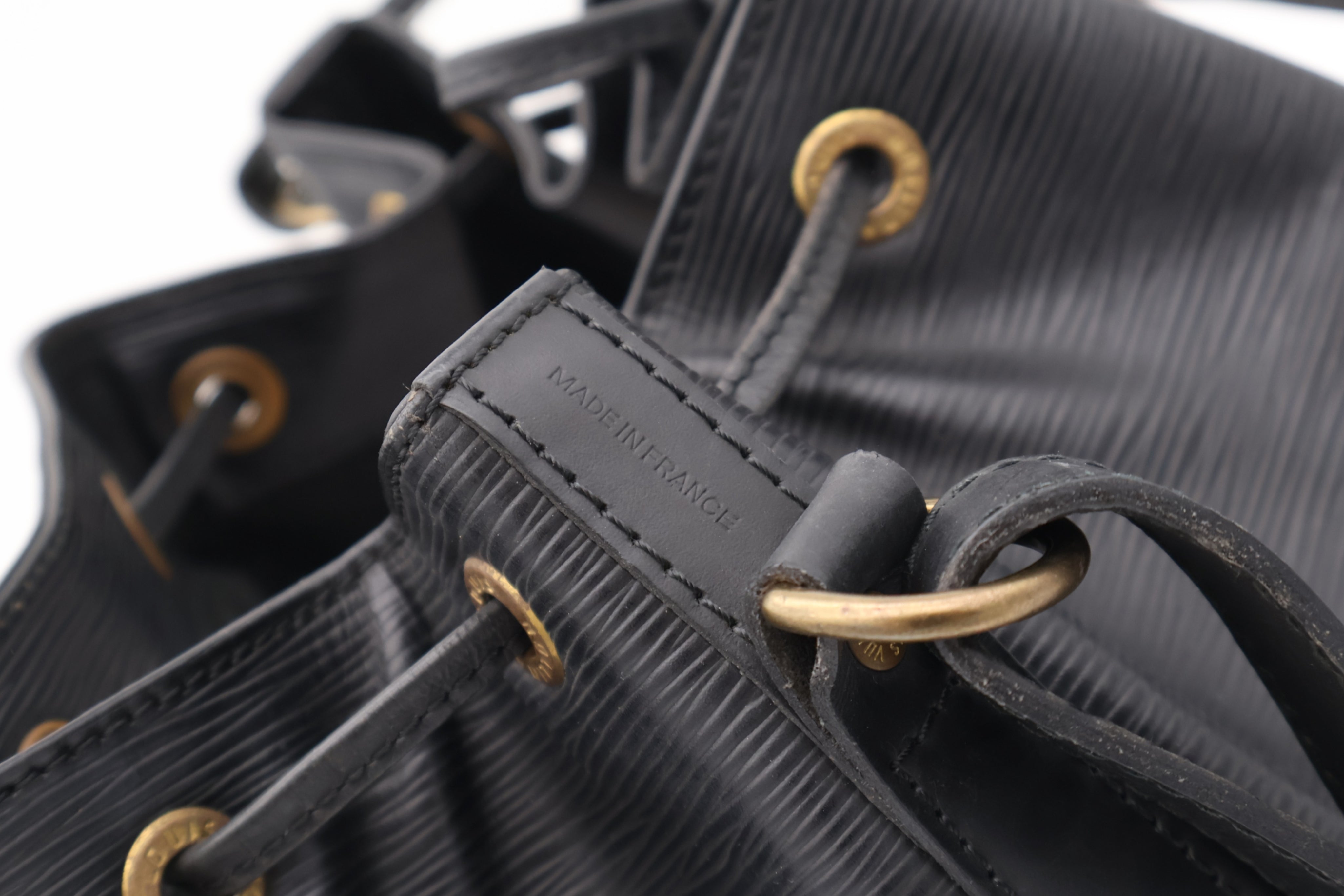 Louis Vuitton Petit Noé Epi