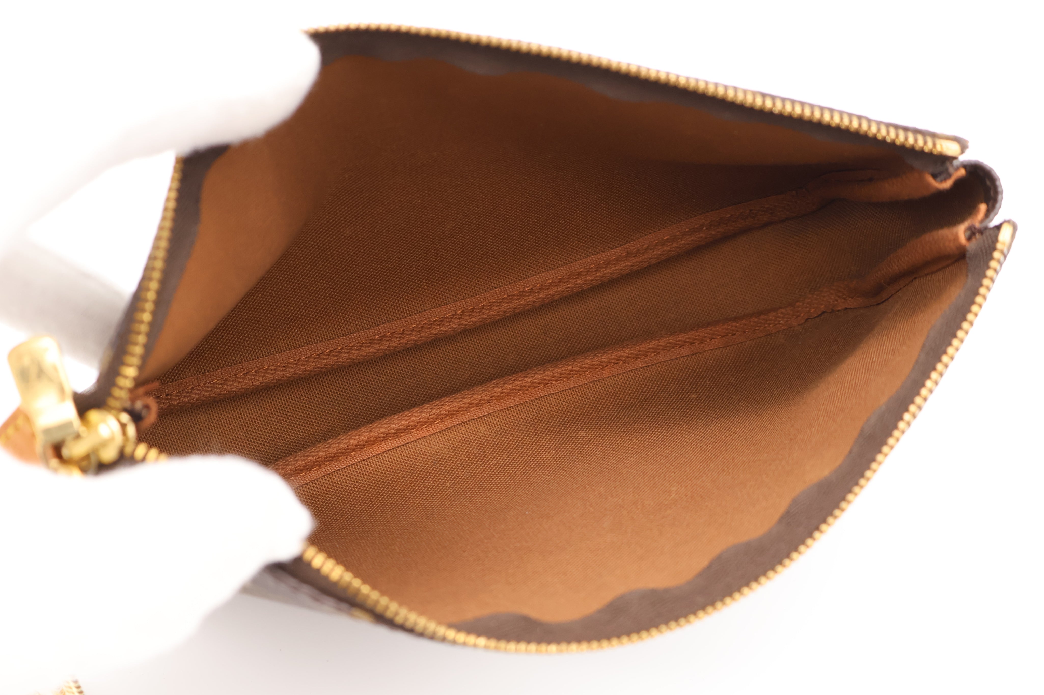 Louis Vuitton Pochette Accessoires