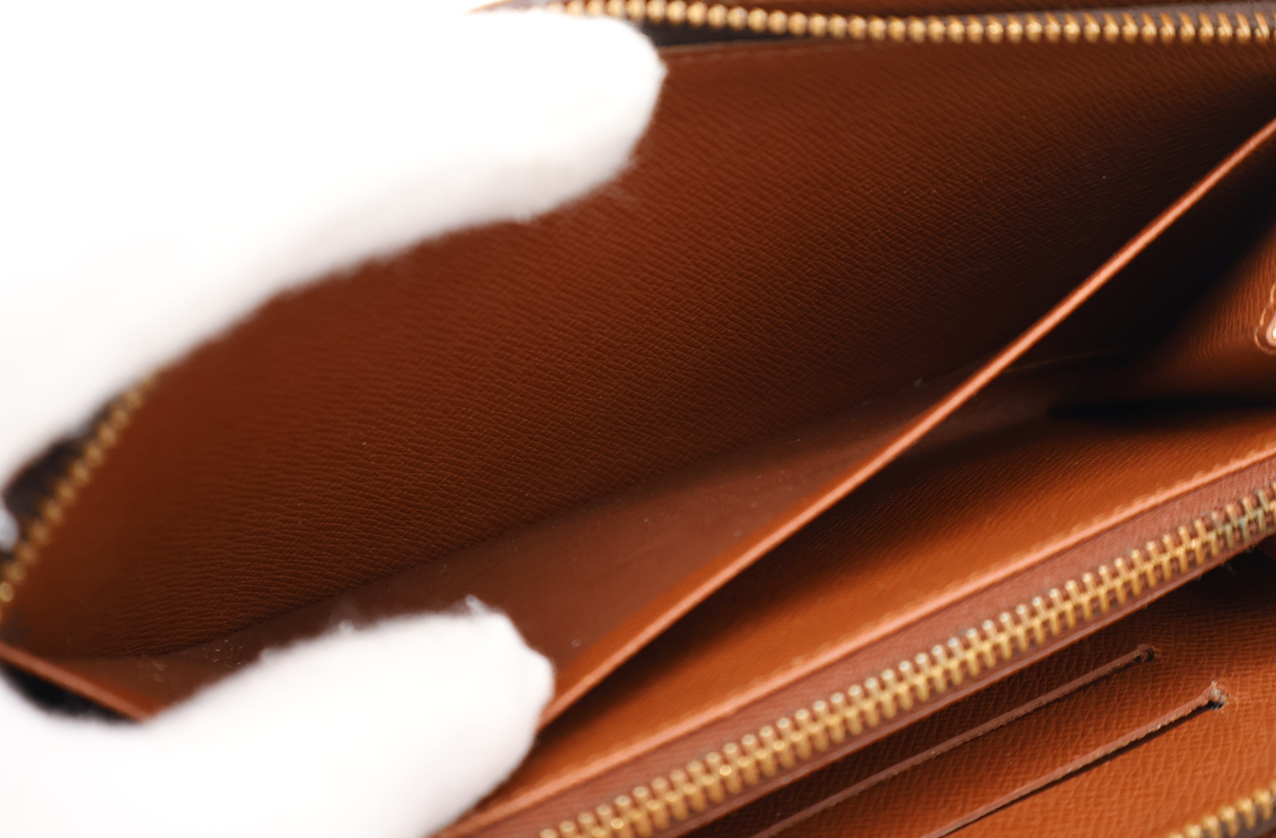 Louis Vuitton Zippy Long Wallet