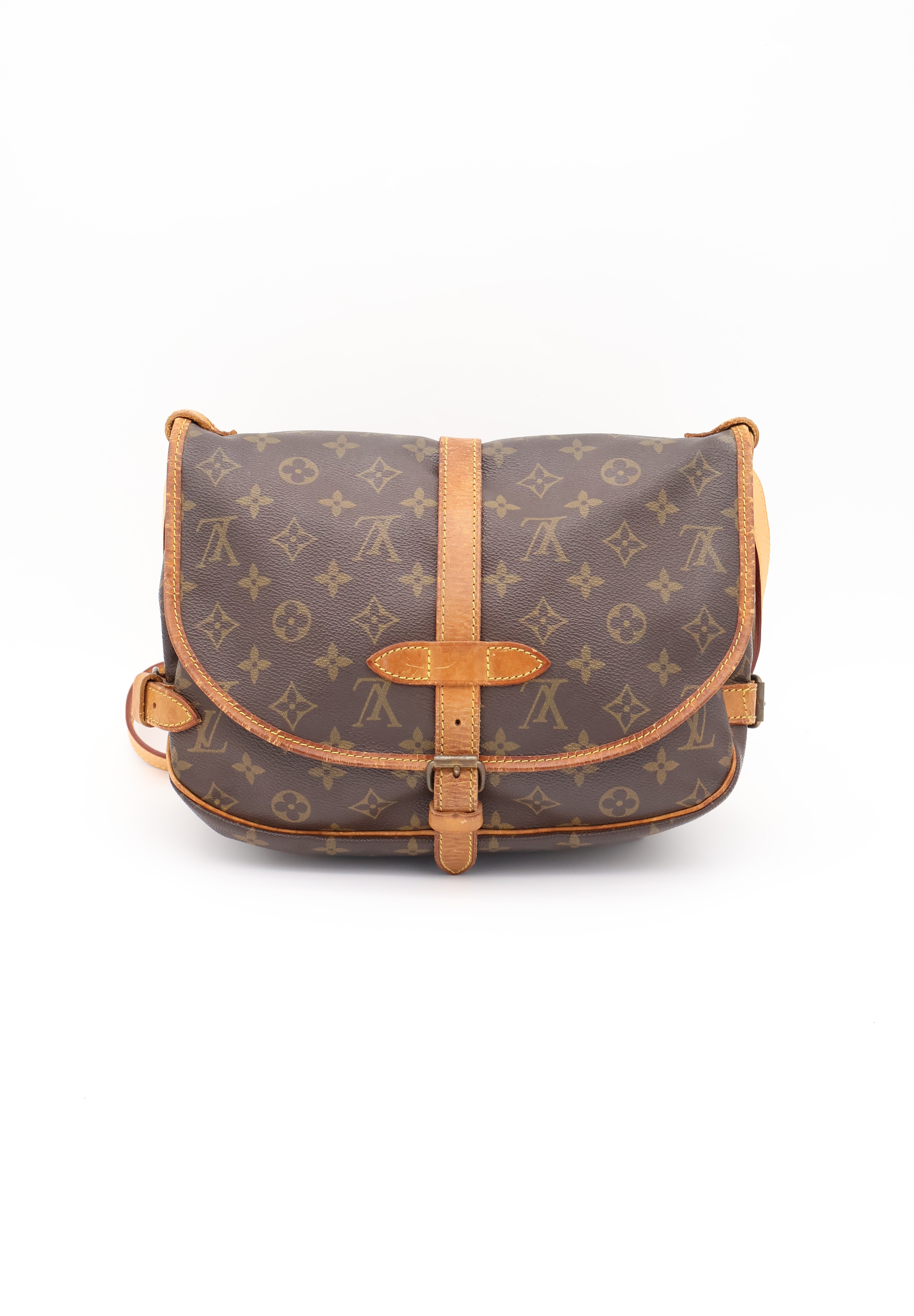 Louis Vuitton Saumur 30