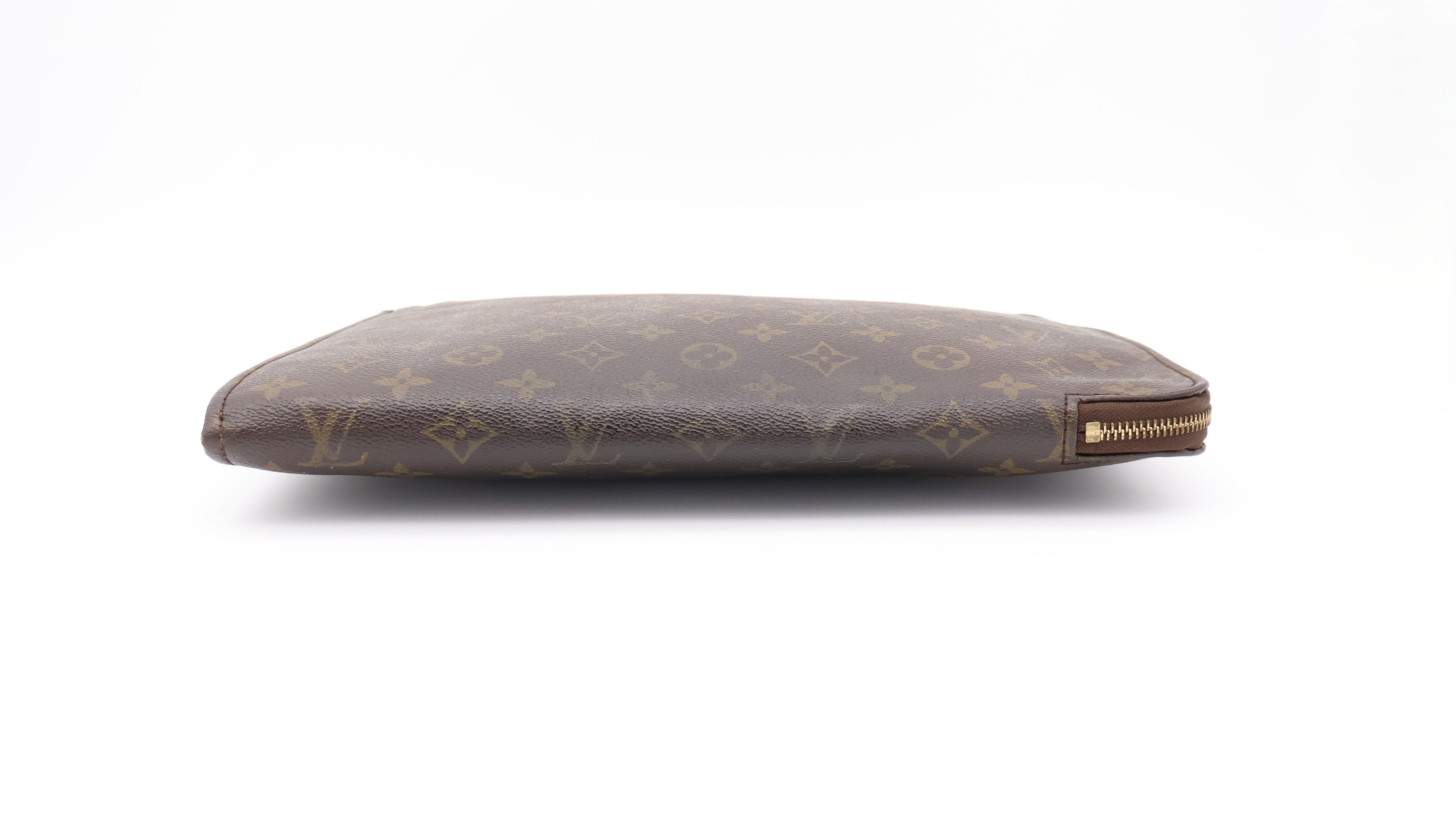 Louis Vuitton Documents Kotelo
