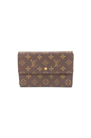 Louis Vuitton Pochette Passport