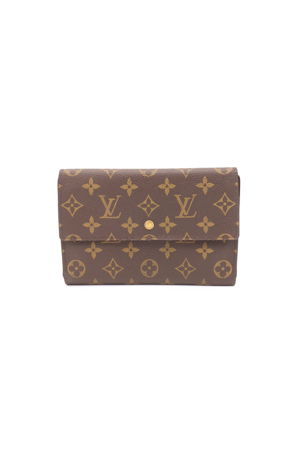 Louis Vuitton Pochette Passport