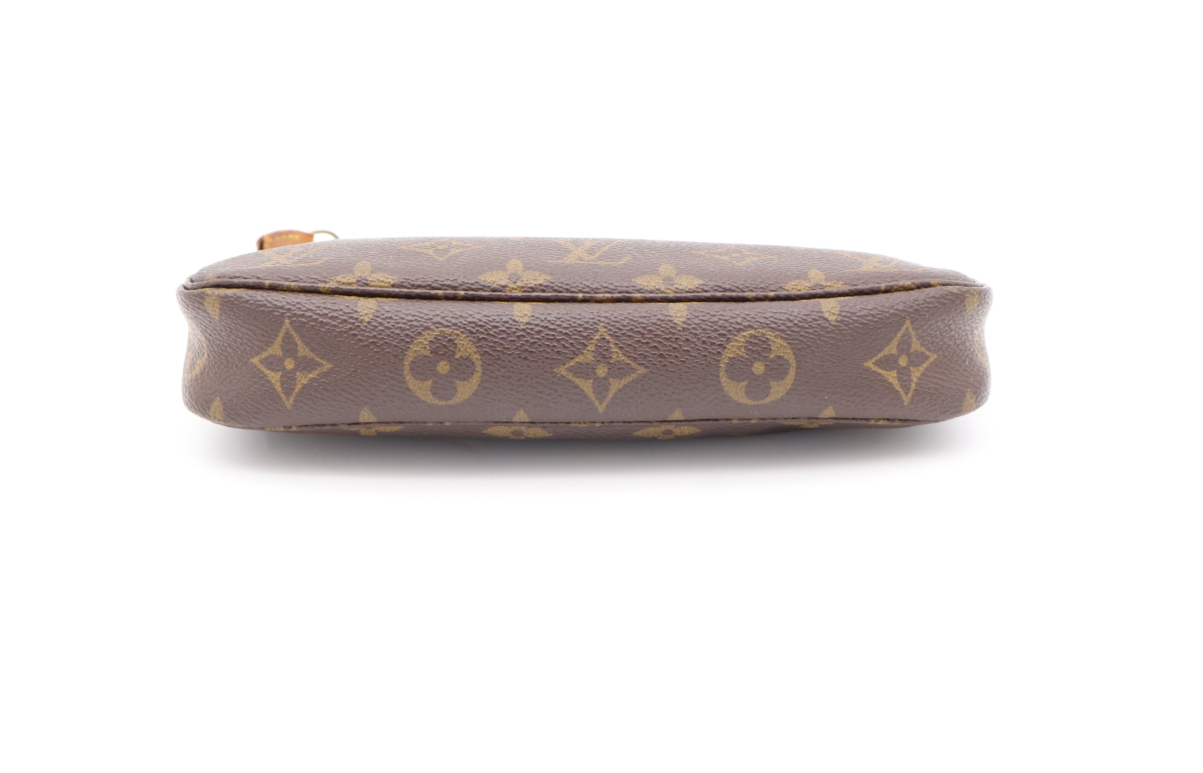 Louis Vuitton Pochette Accessoires