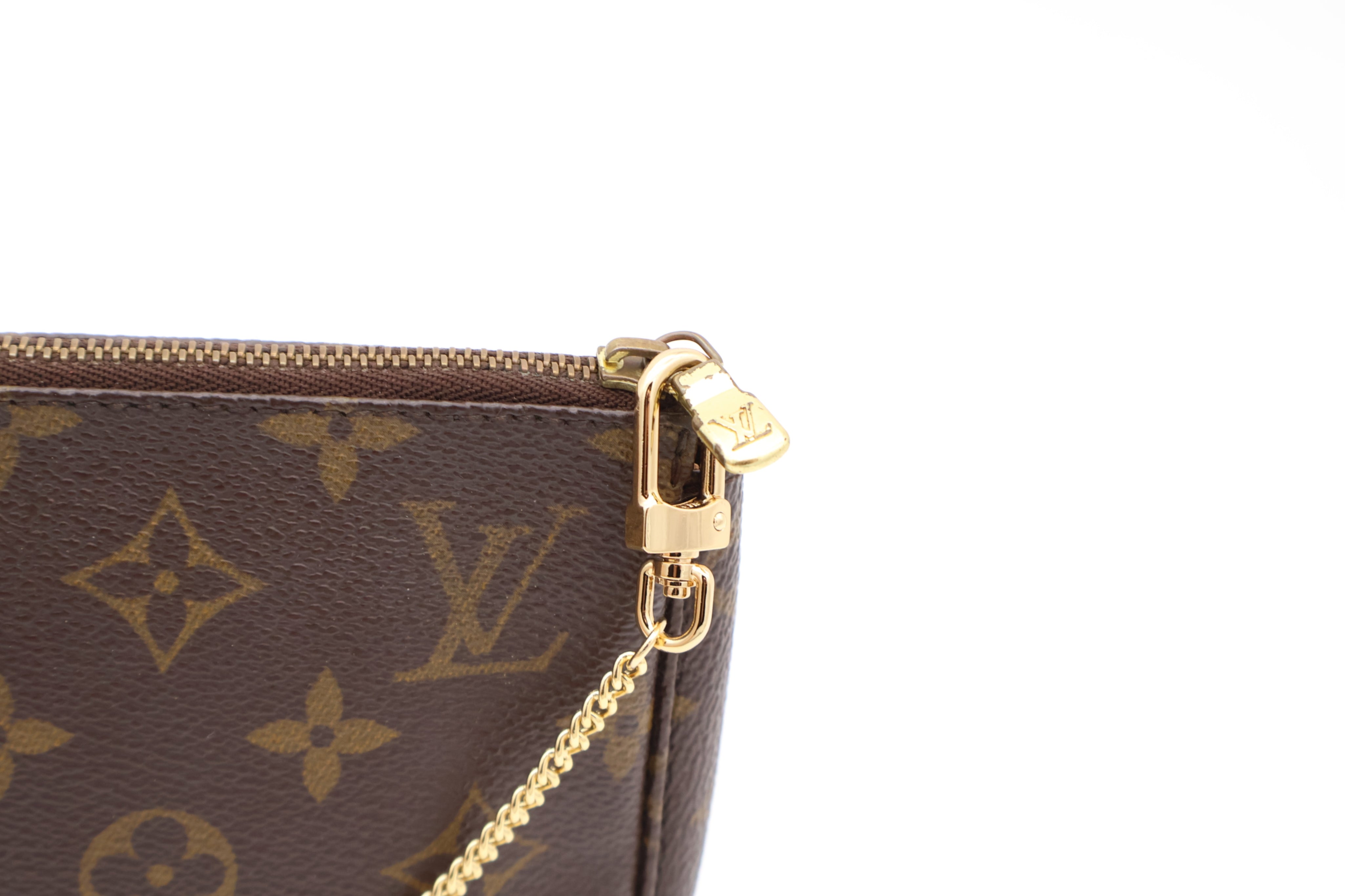 Louis Vuitton Pochette Accessoires