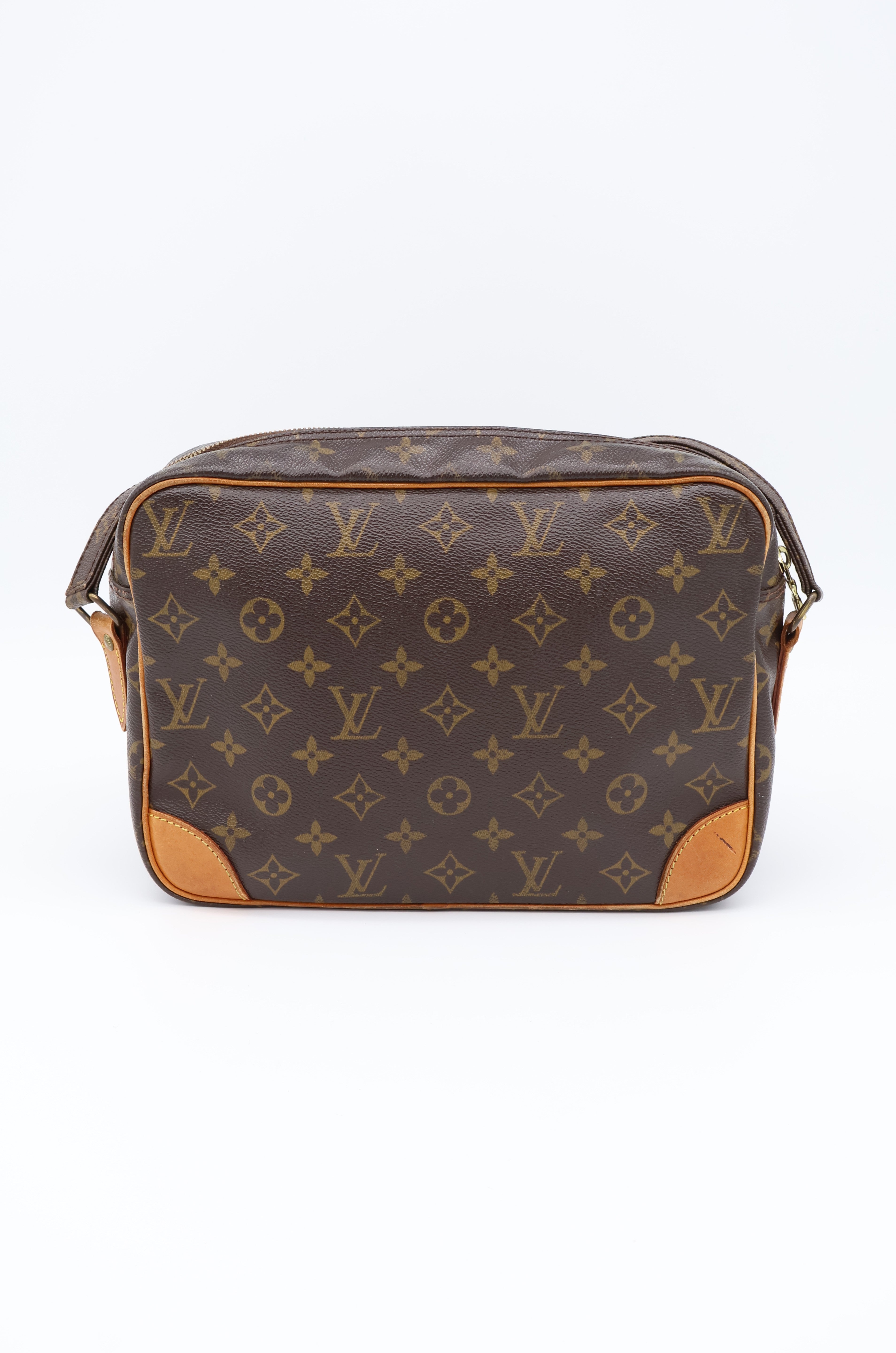 Louis Vuitton Nile