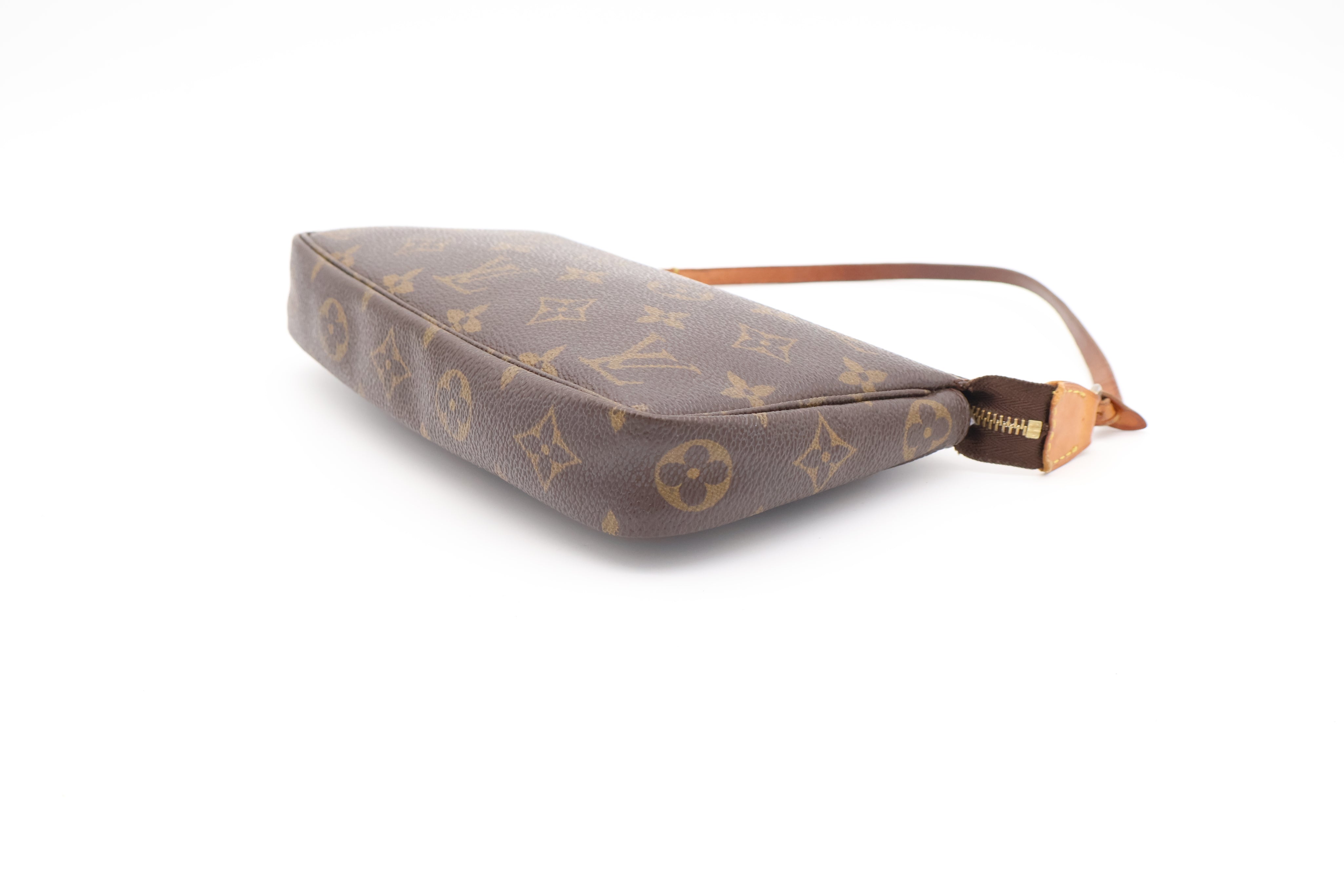 Louis Vuitton Pochette Accessoires