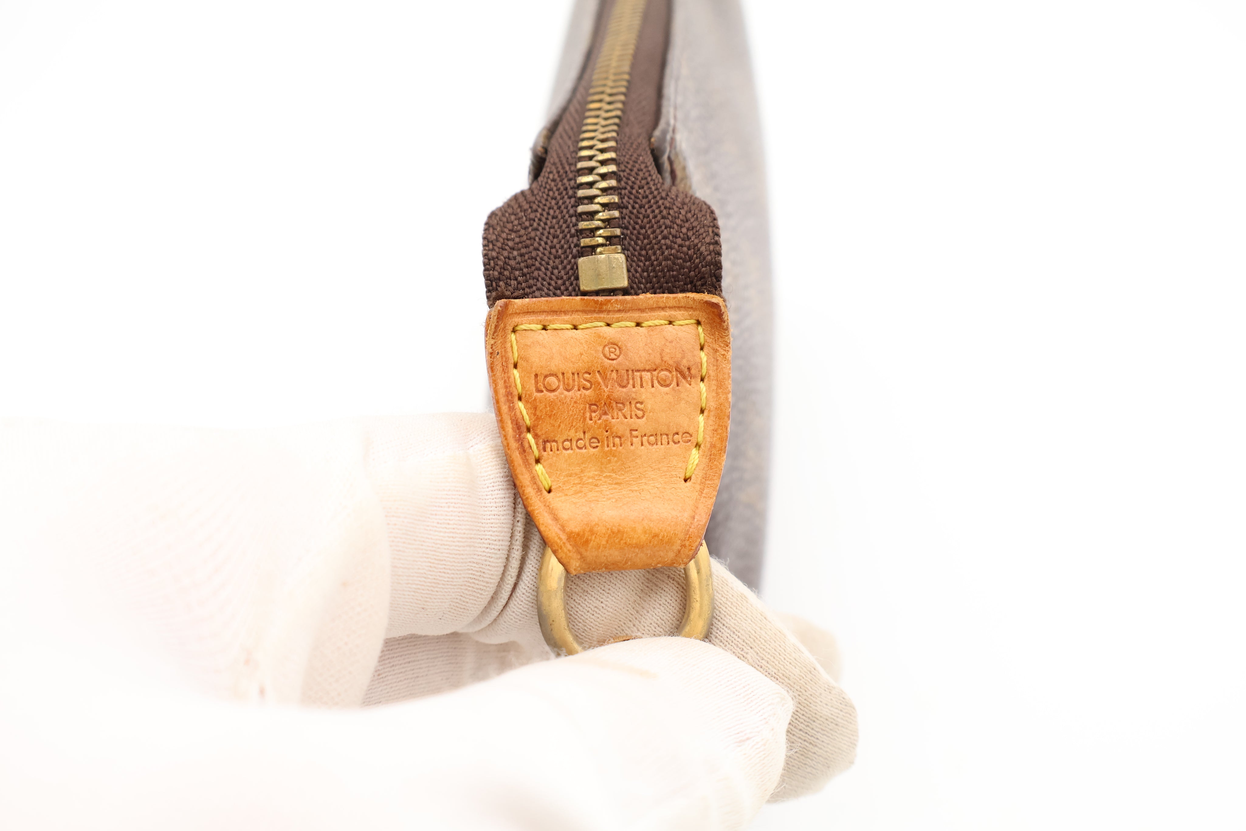 Louis Vuitton Pochette Accessoires