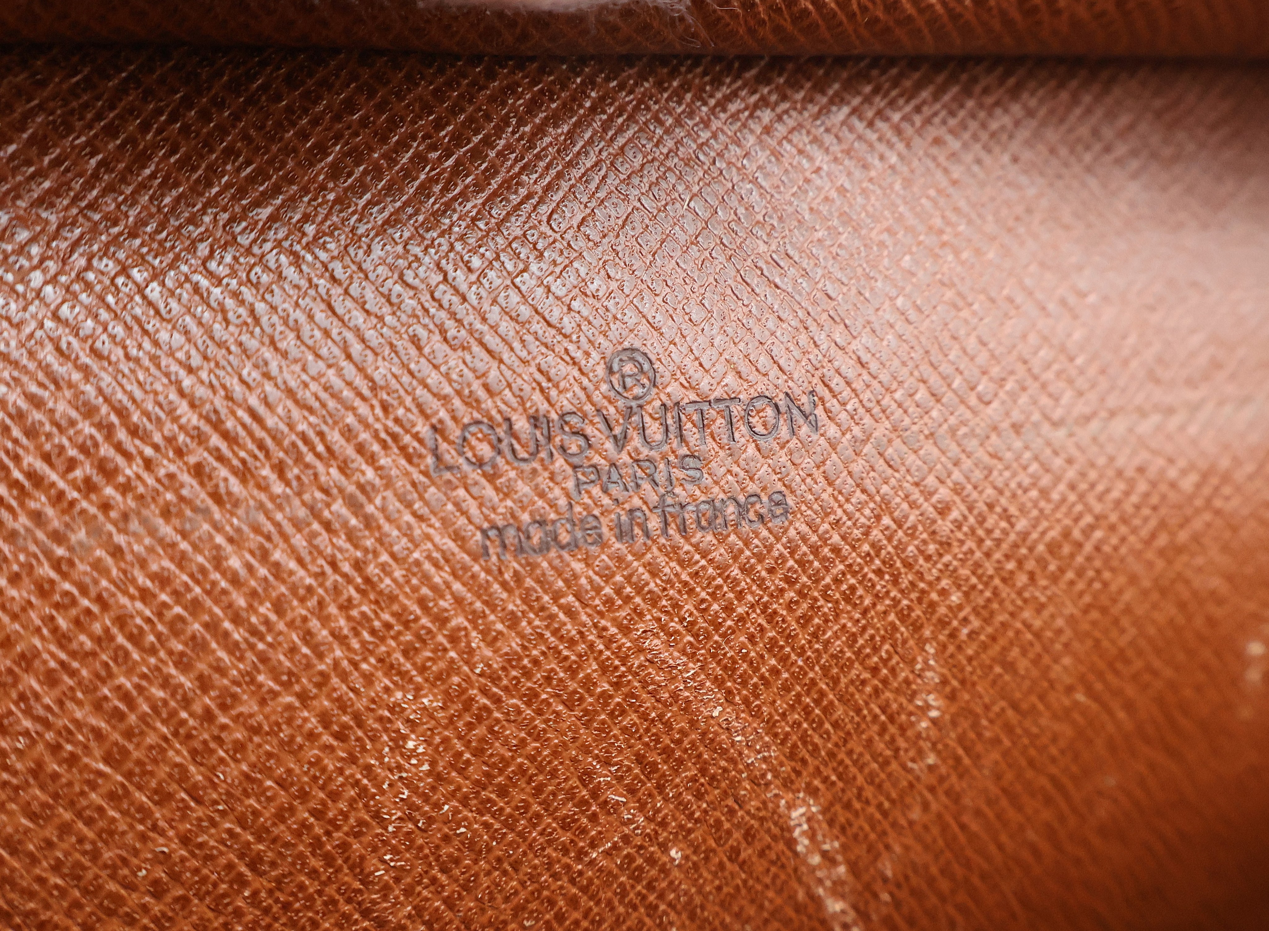 Louis Vuitton Homme Clutch