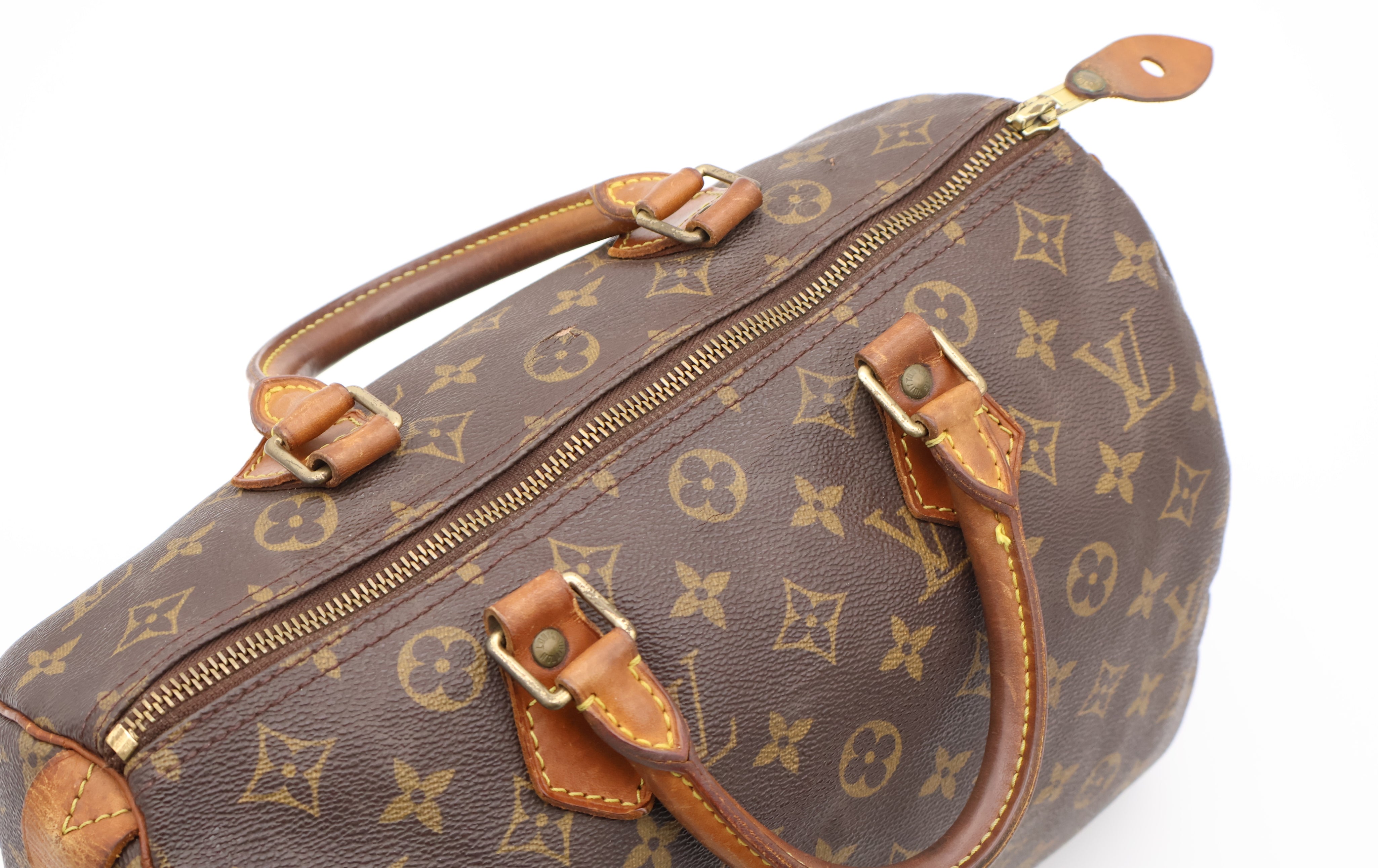 Louis Vuitton Speedy 30