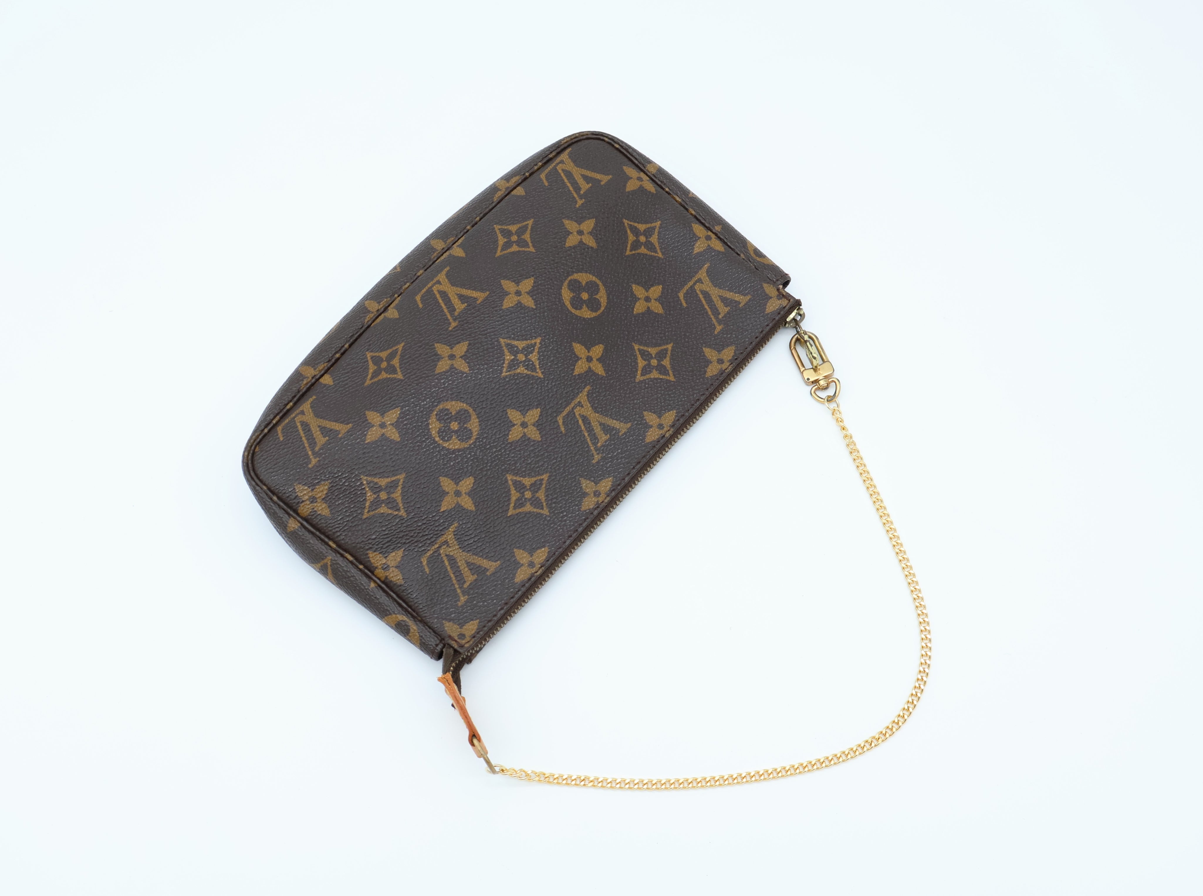 Louis Vuitton Pochette Accessoires