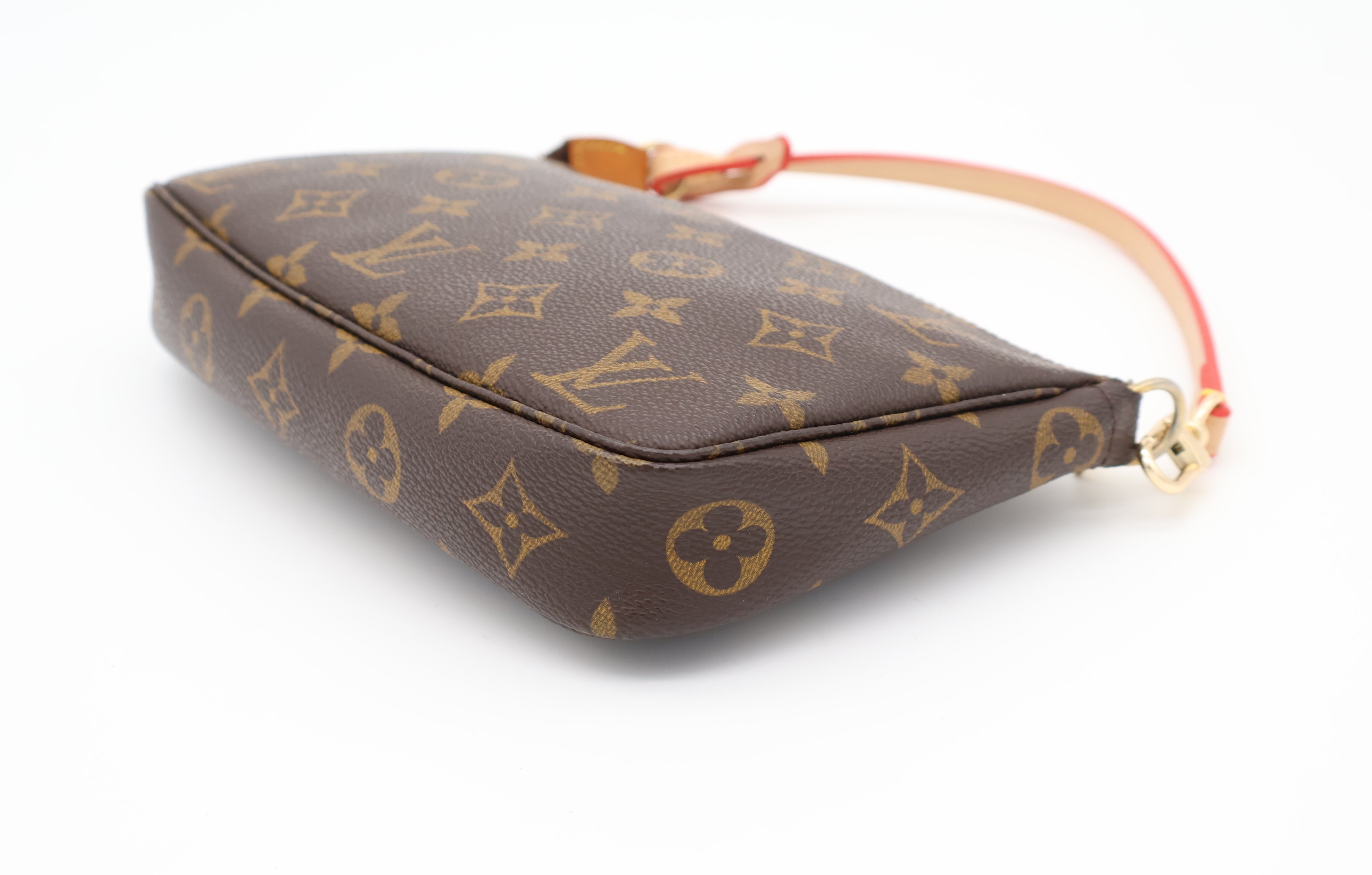 Louis Vuitton Pochette Accessoires