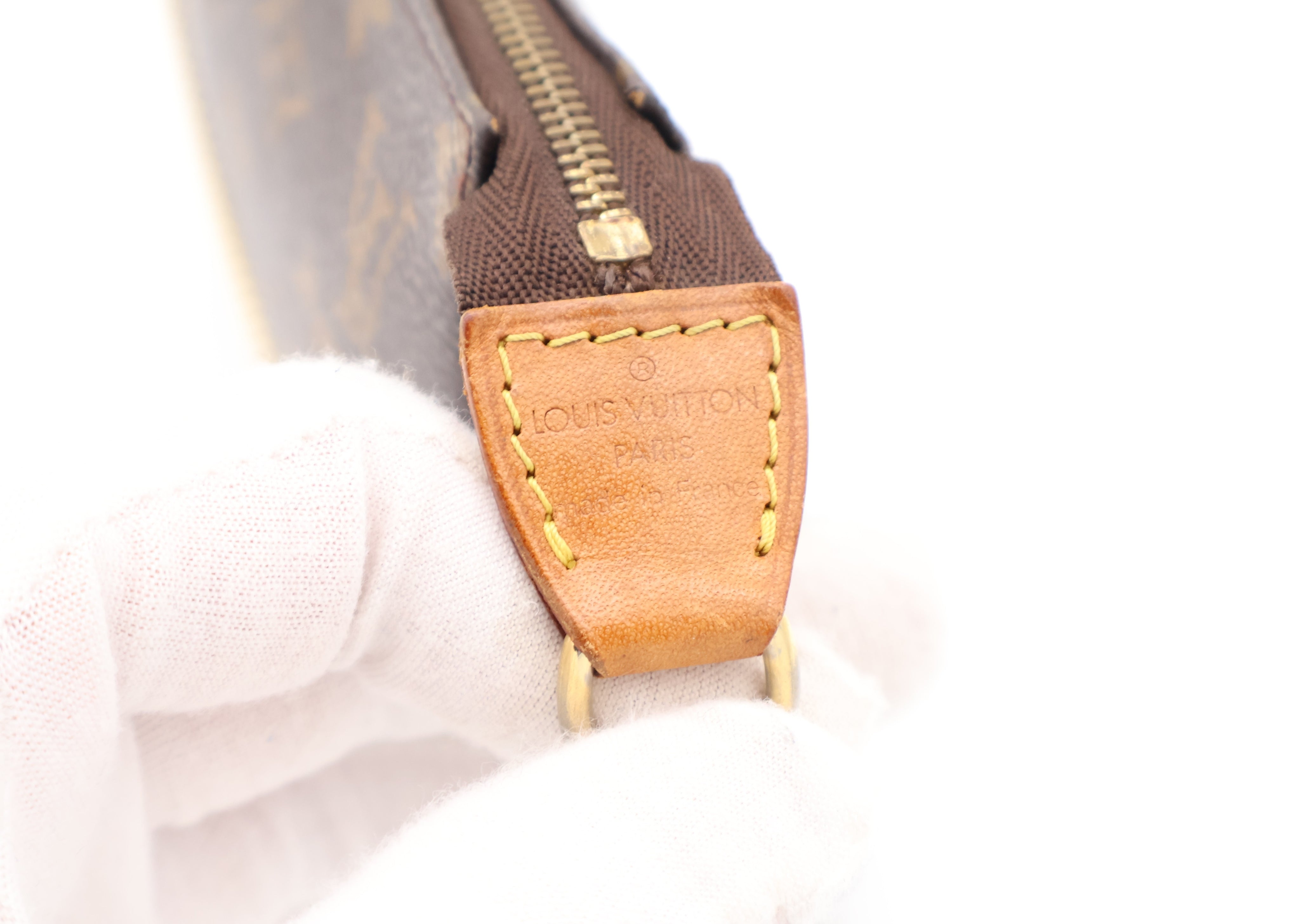 Louis Vuitton Pochette Accessoires