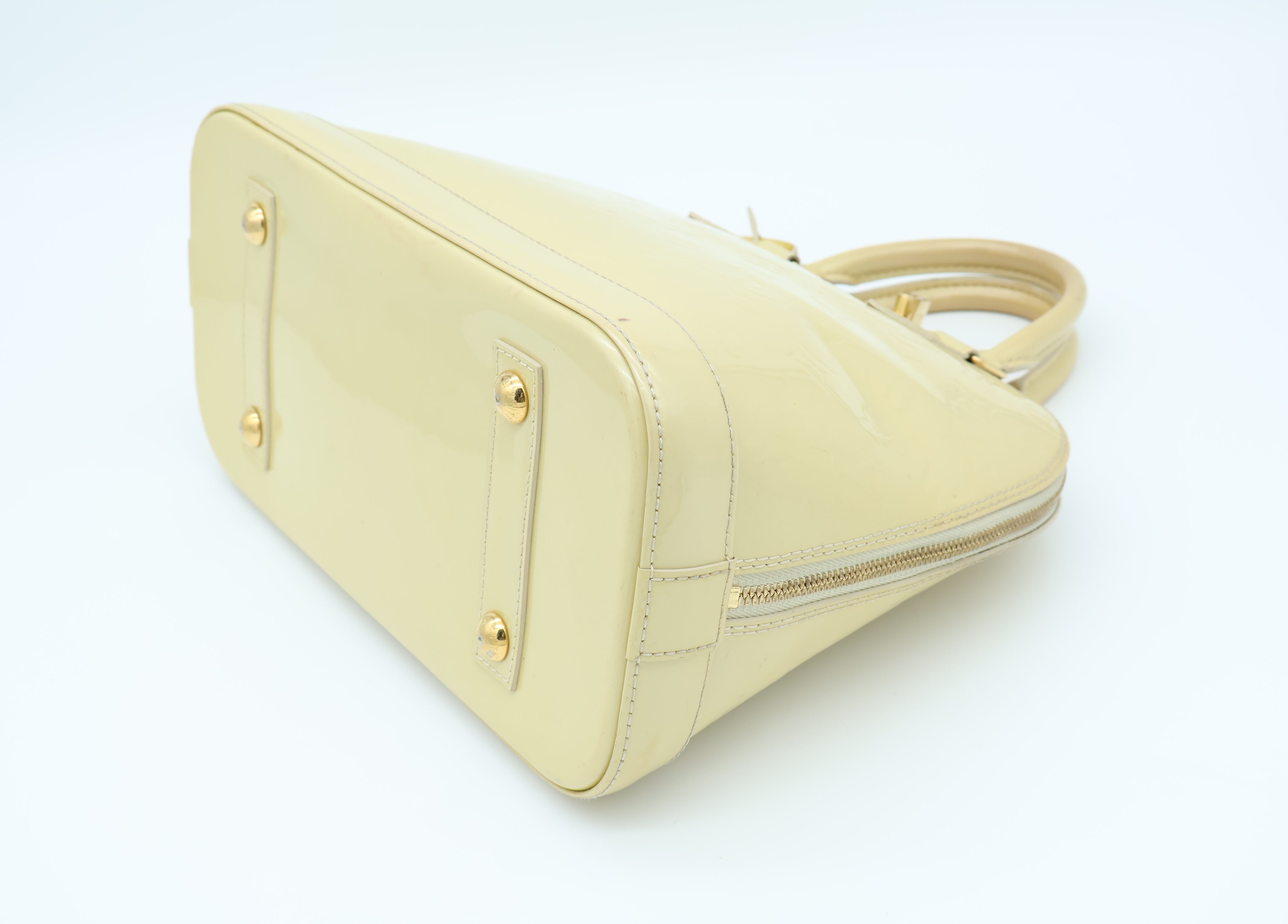 Louis Vuitton Alma PM