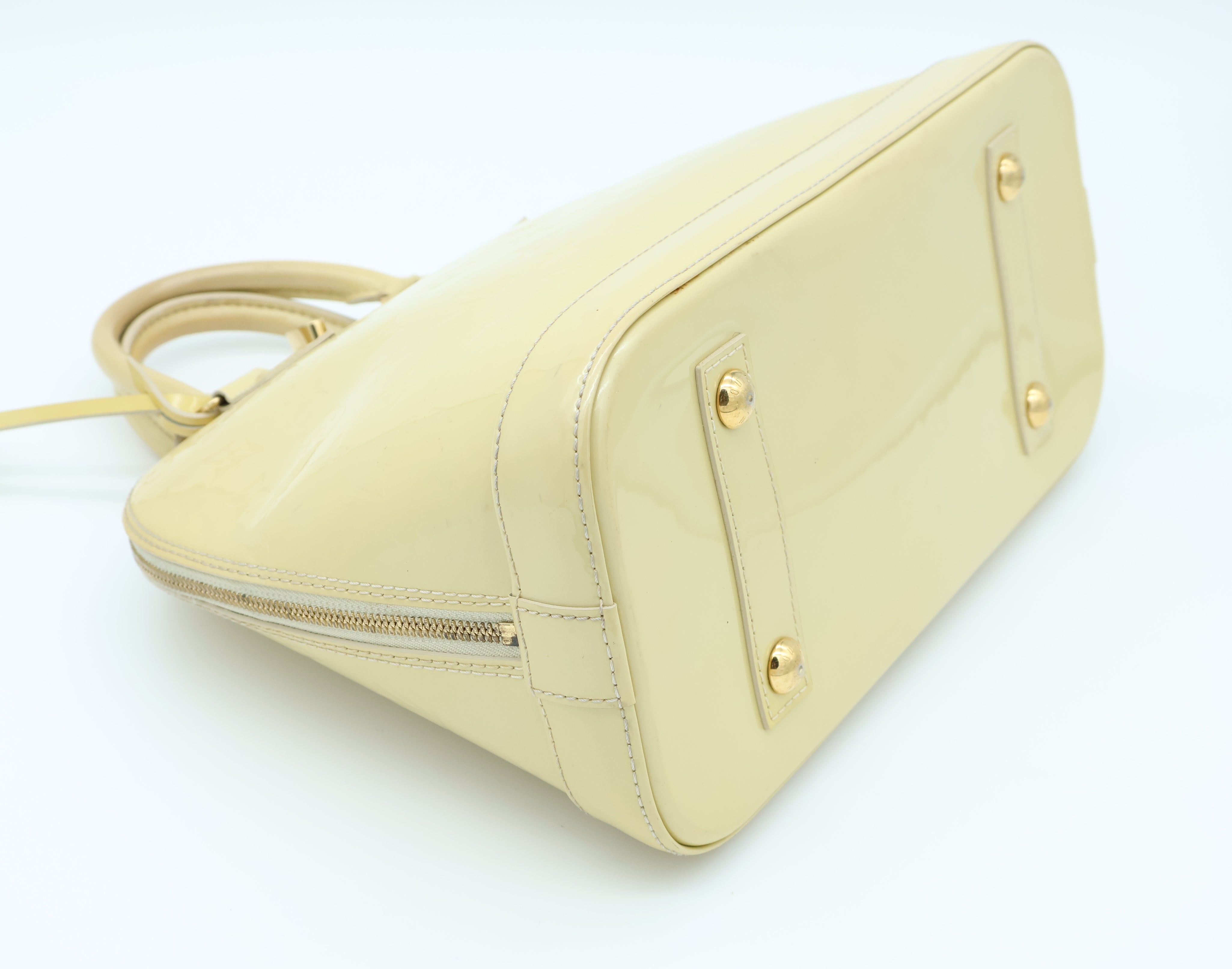Louis Vuitton Alma PM