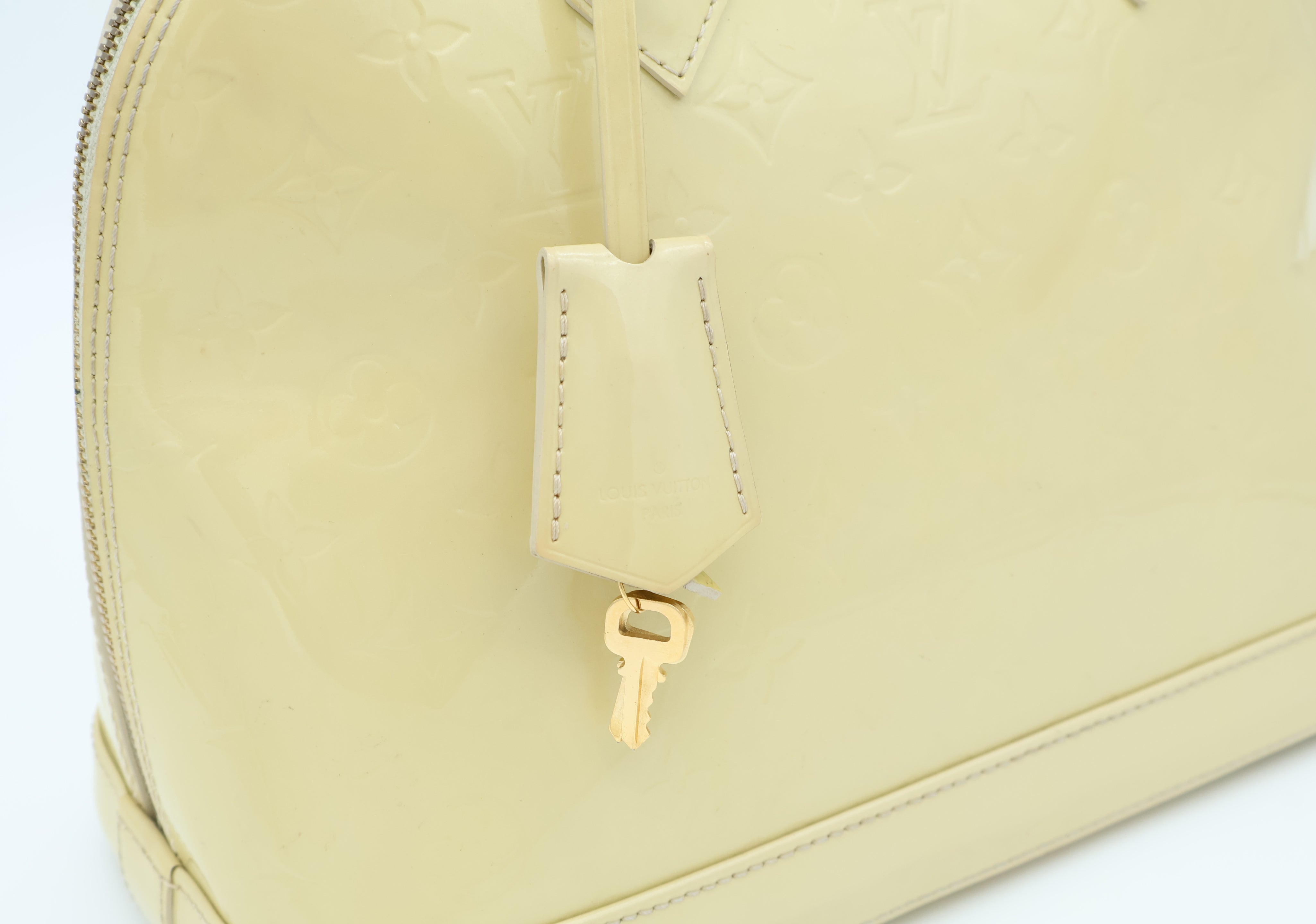 Louis Vuitton Alma PM
