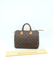 Louis Vuitton Speedy 30
