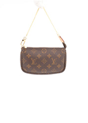 Louis Vuitton Bucket Pochette
