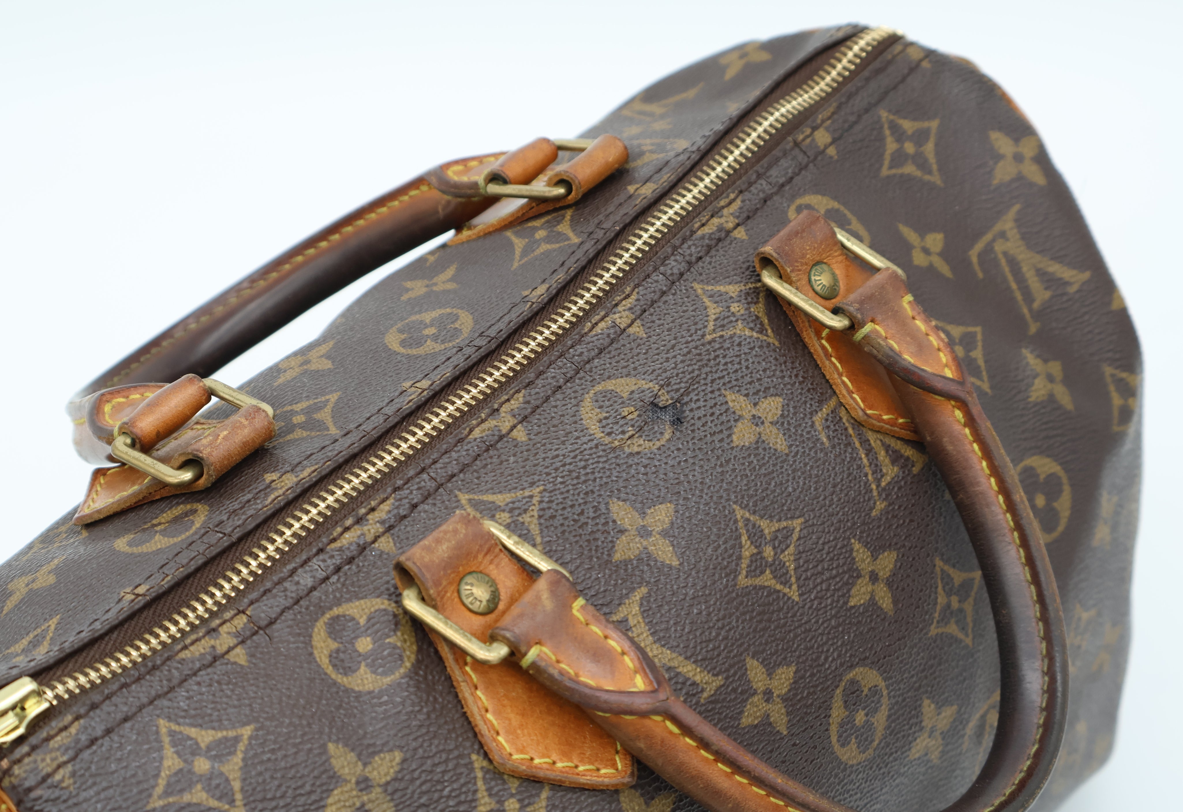 Louis Vuitton Speedy 30