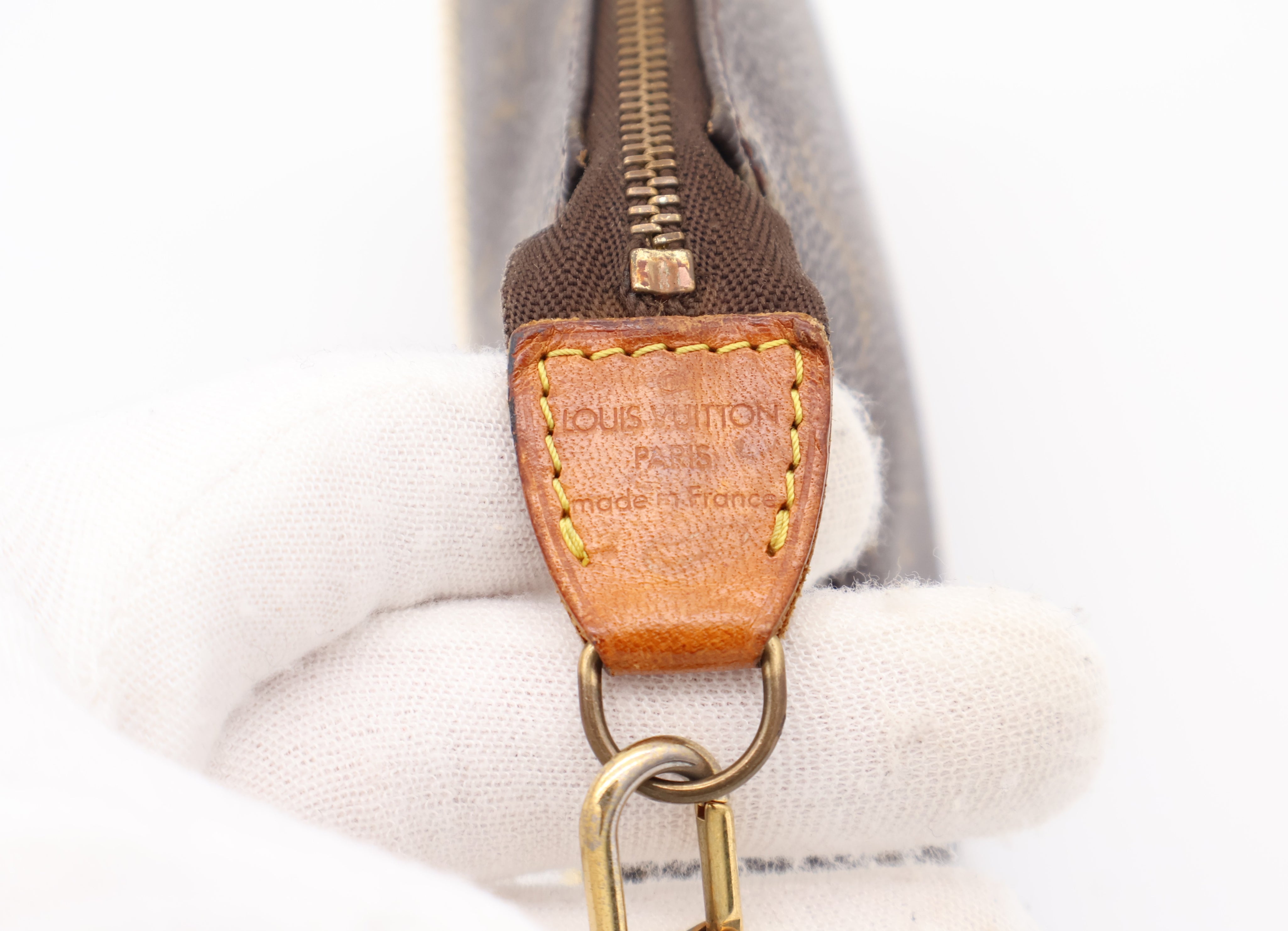 Louis Vuitton Pochette Accessoires