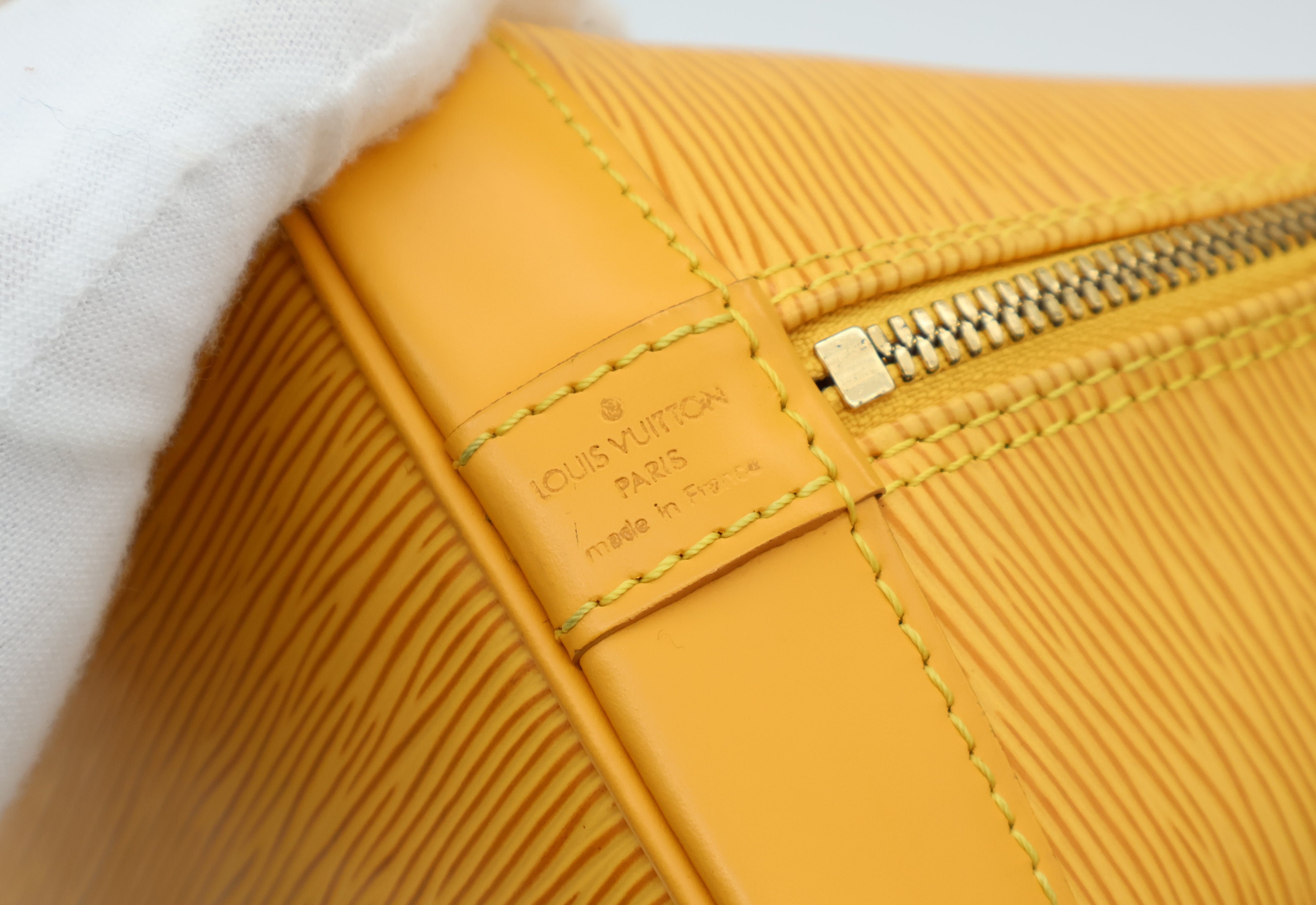 Louis Vuitton Alma PM Epi