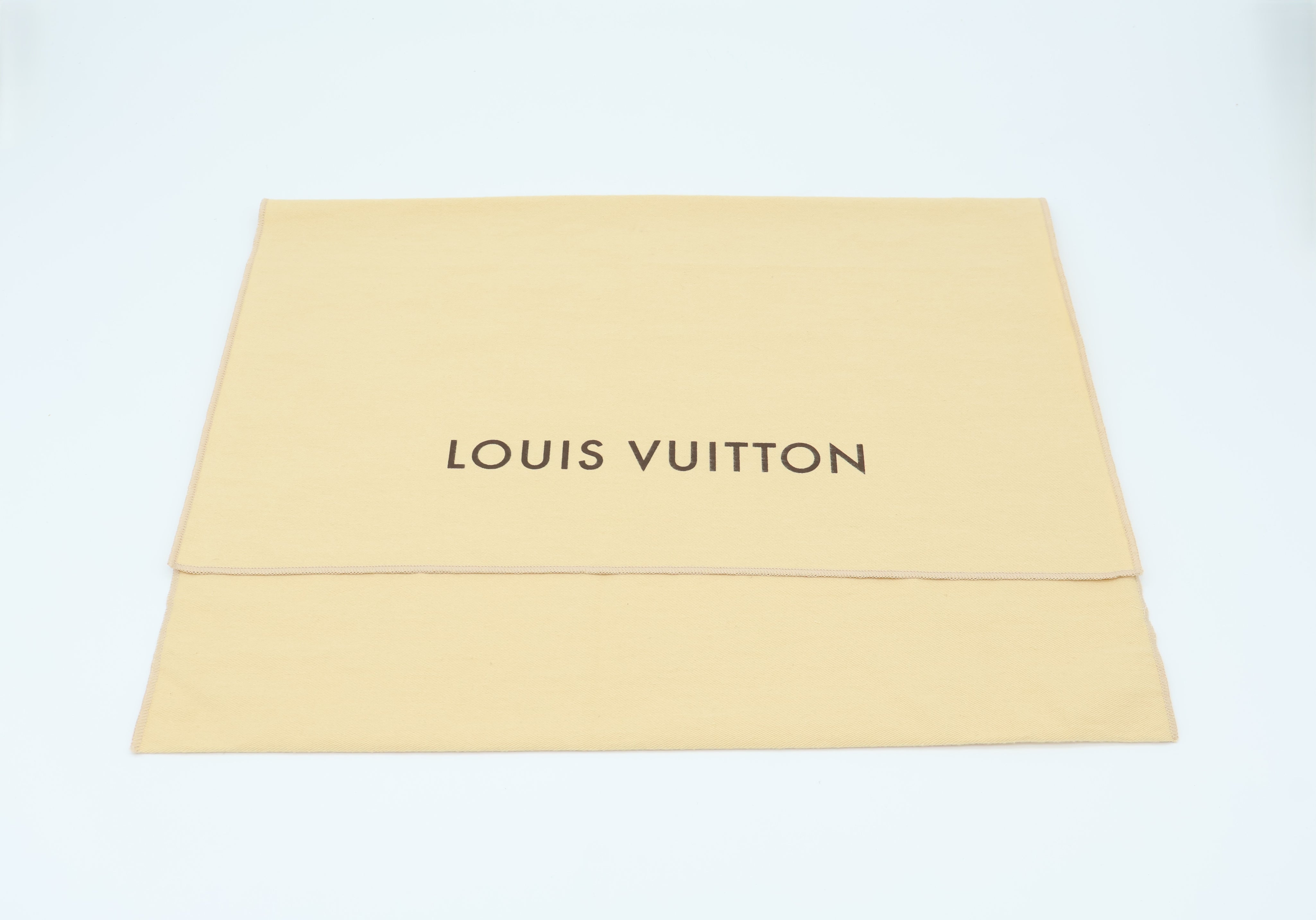 Louis Vuitton Hampstead PM