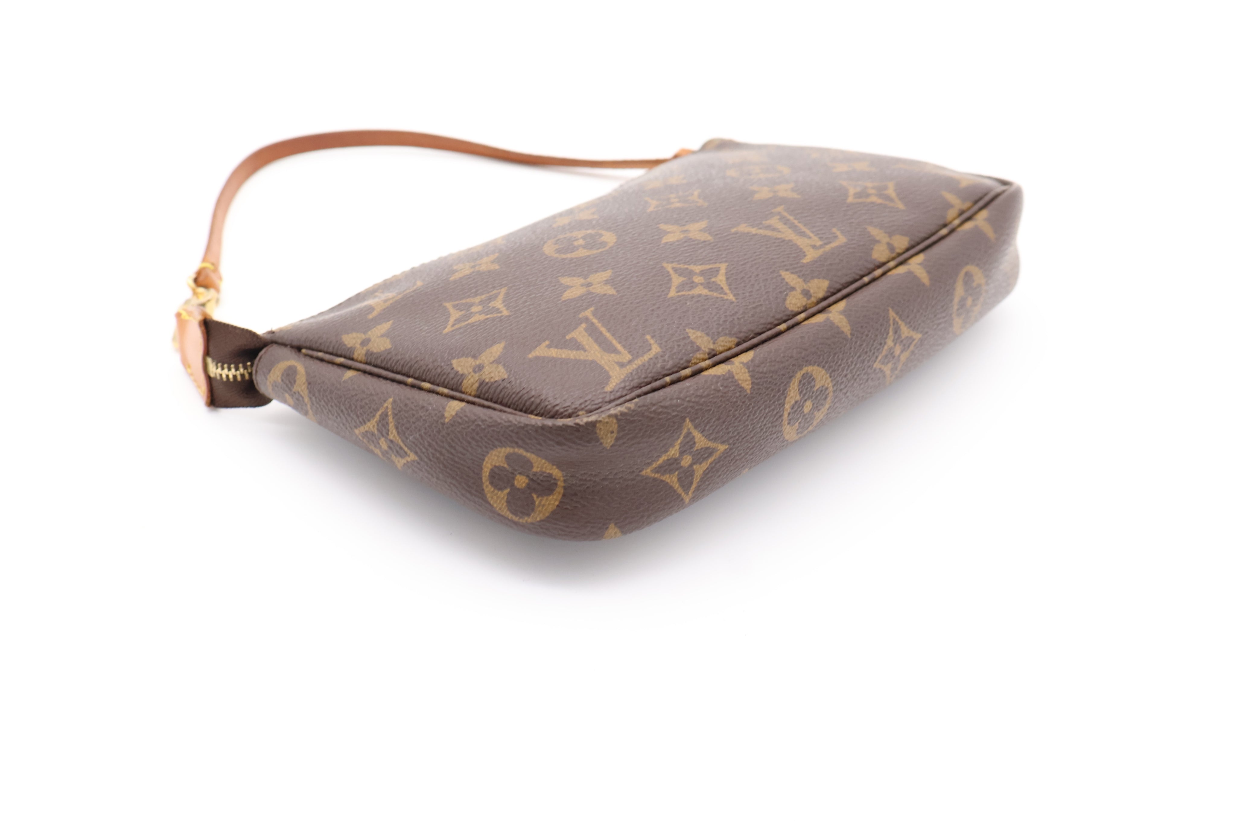 Louis Vuitton Pochette Accessoires