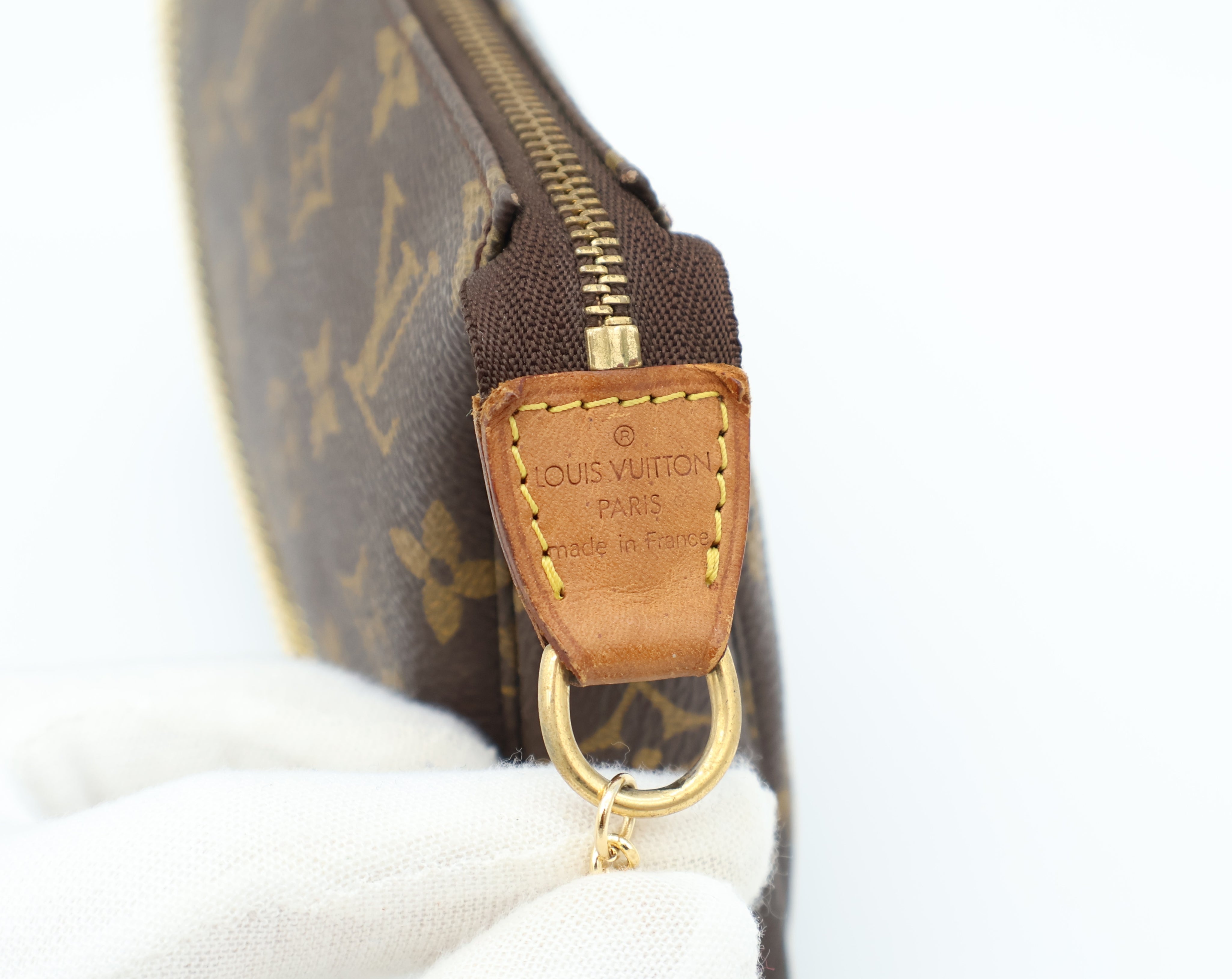 Louis Vuitton Pochette Accessoires