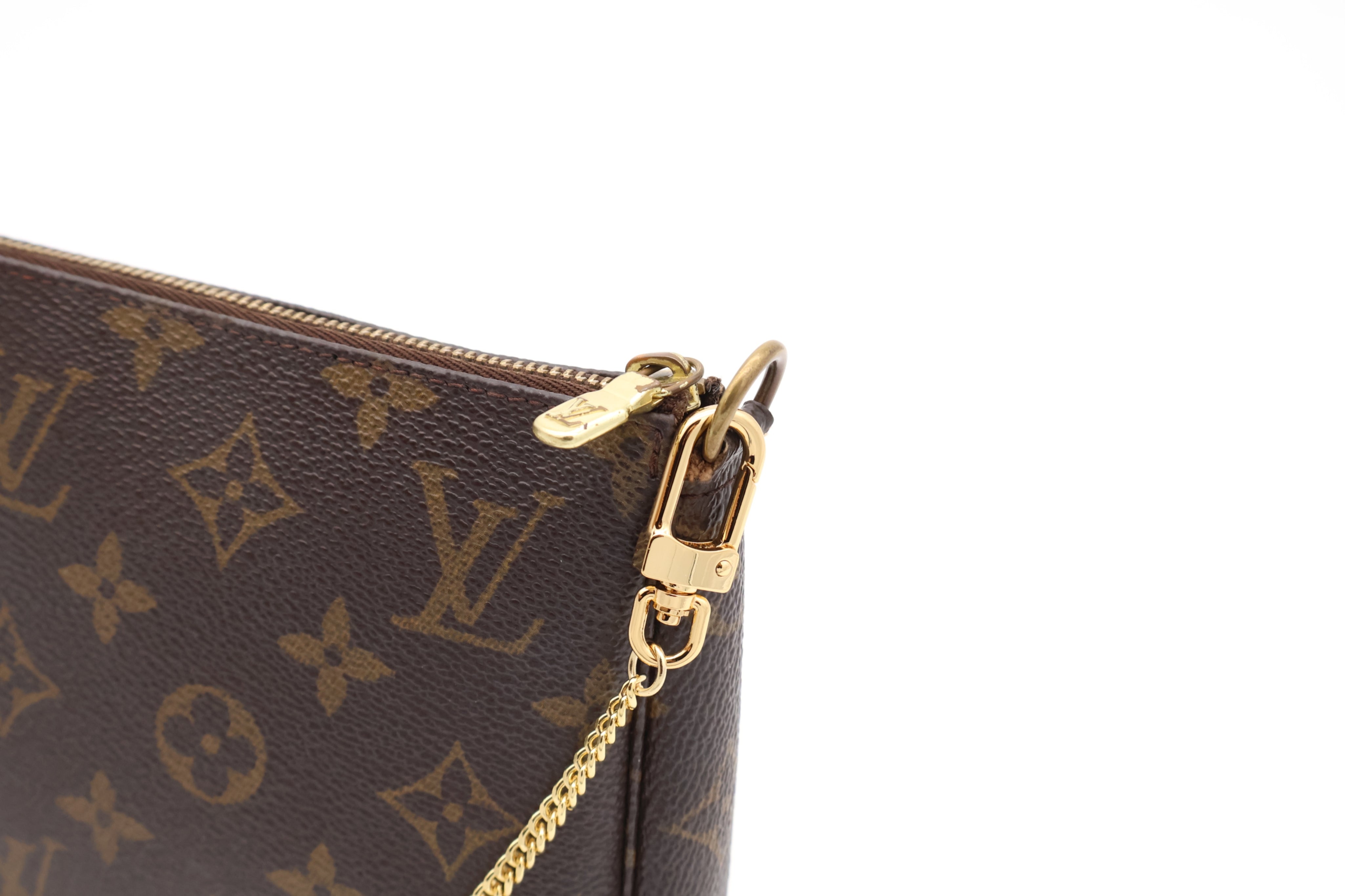 Louis Vuitton Pochette Accessoires