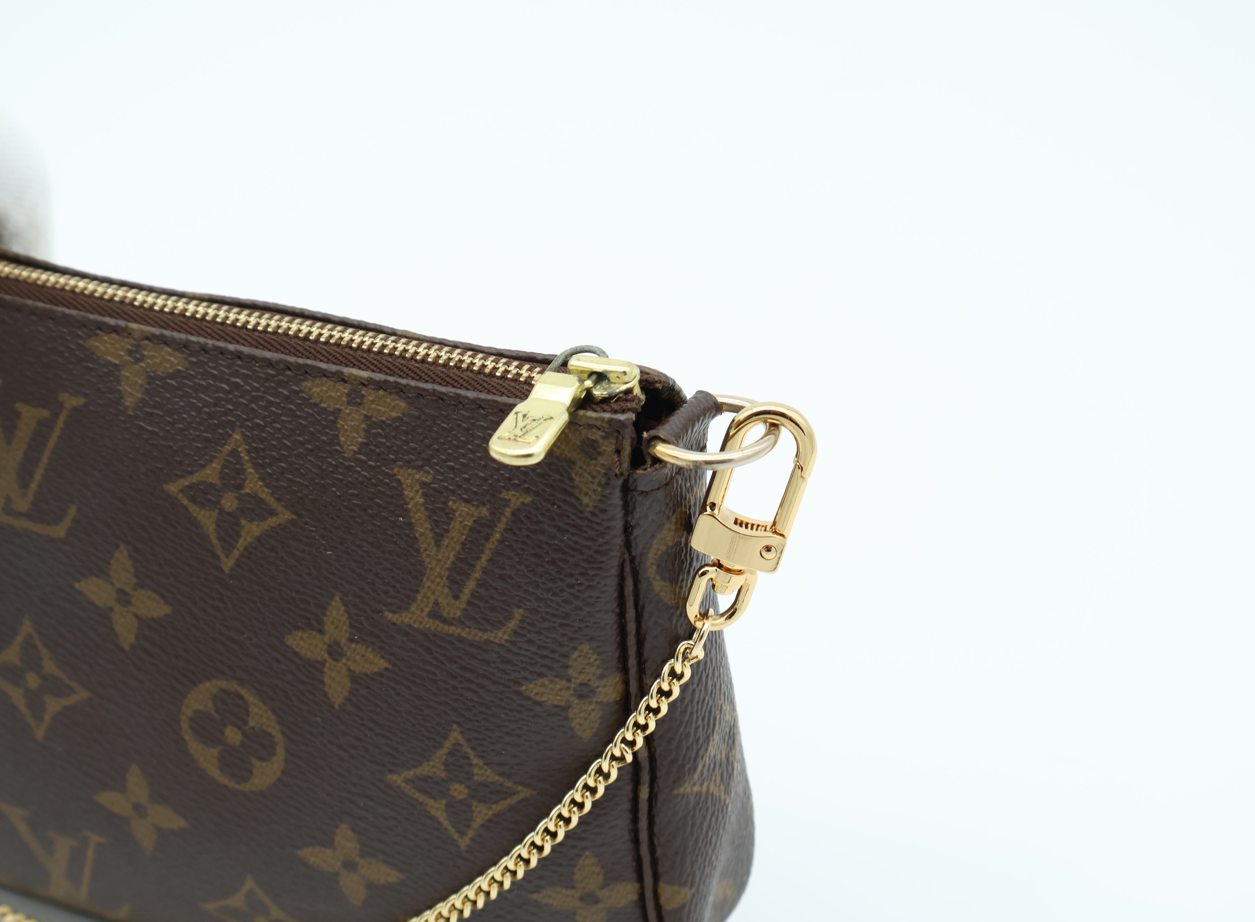 Louis Vuitton Pochette Accessoires
