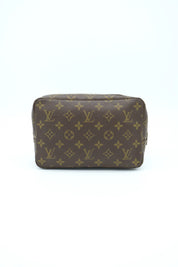 Louis Vuitton Trousse Toilette 23