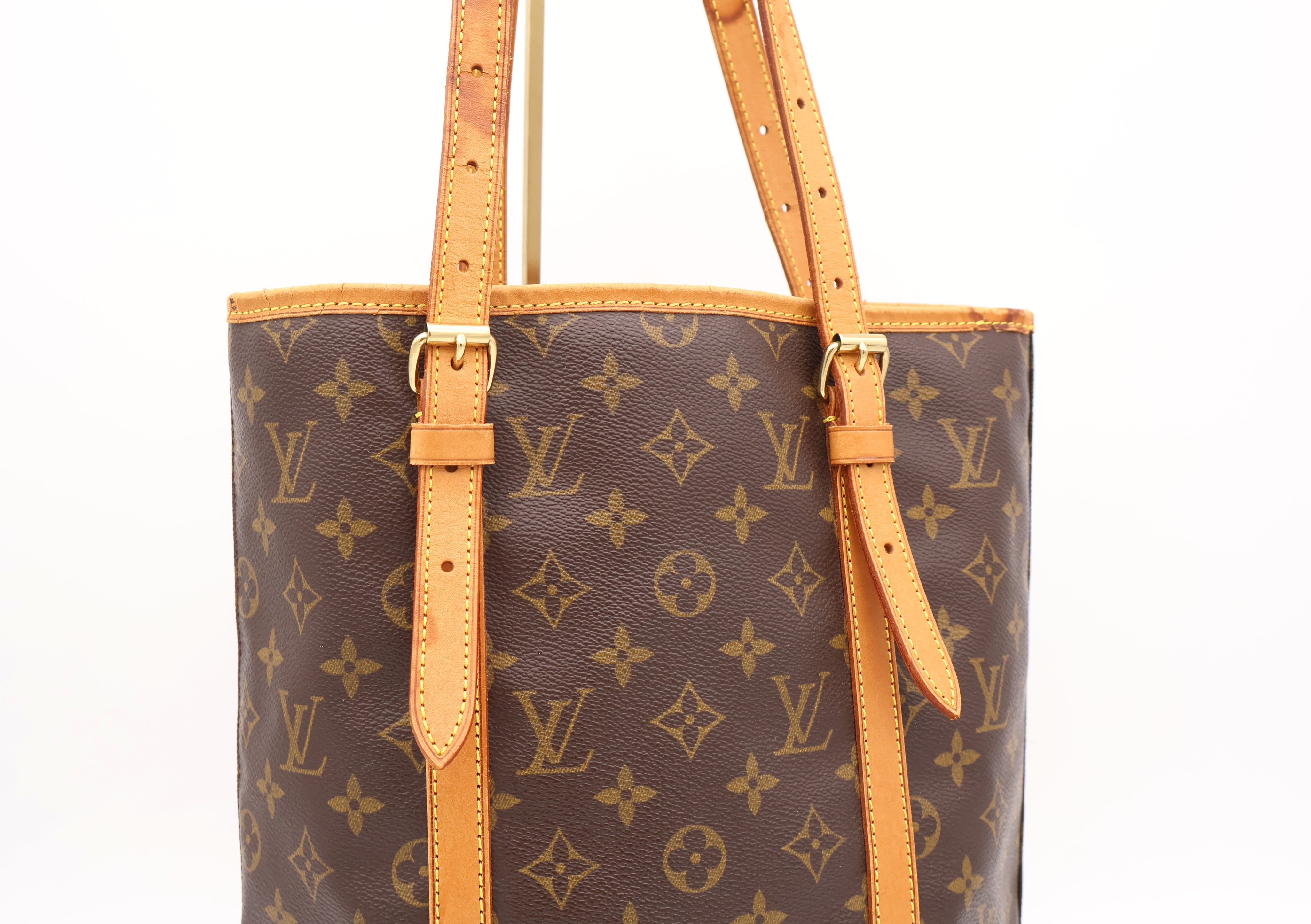 Louis Vuitton Bucket GM