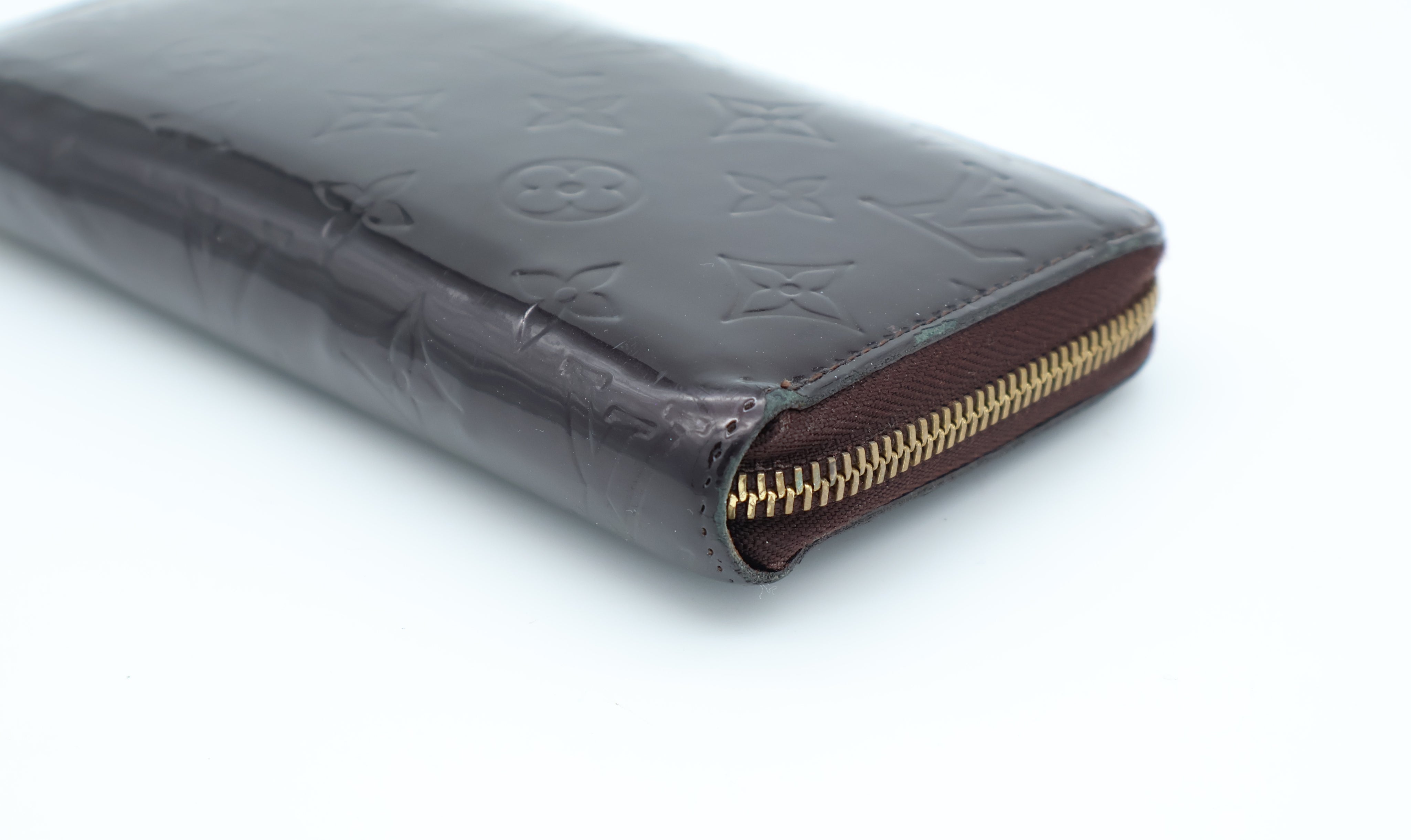 Louis Vuitton Vernis Zippy Lompakko