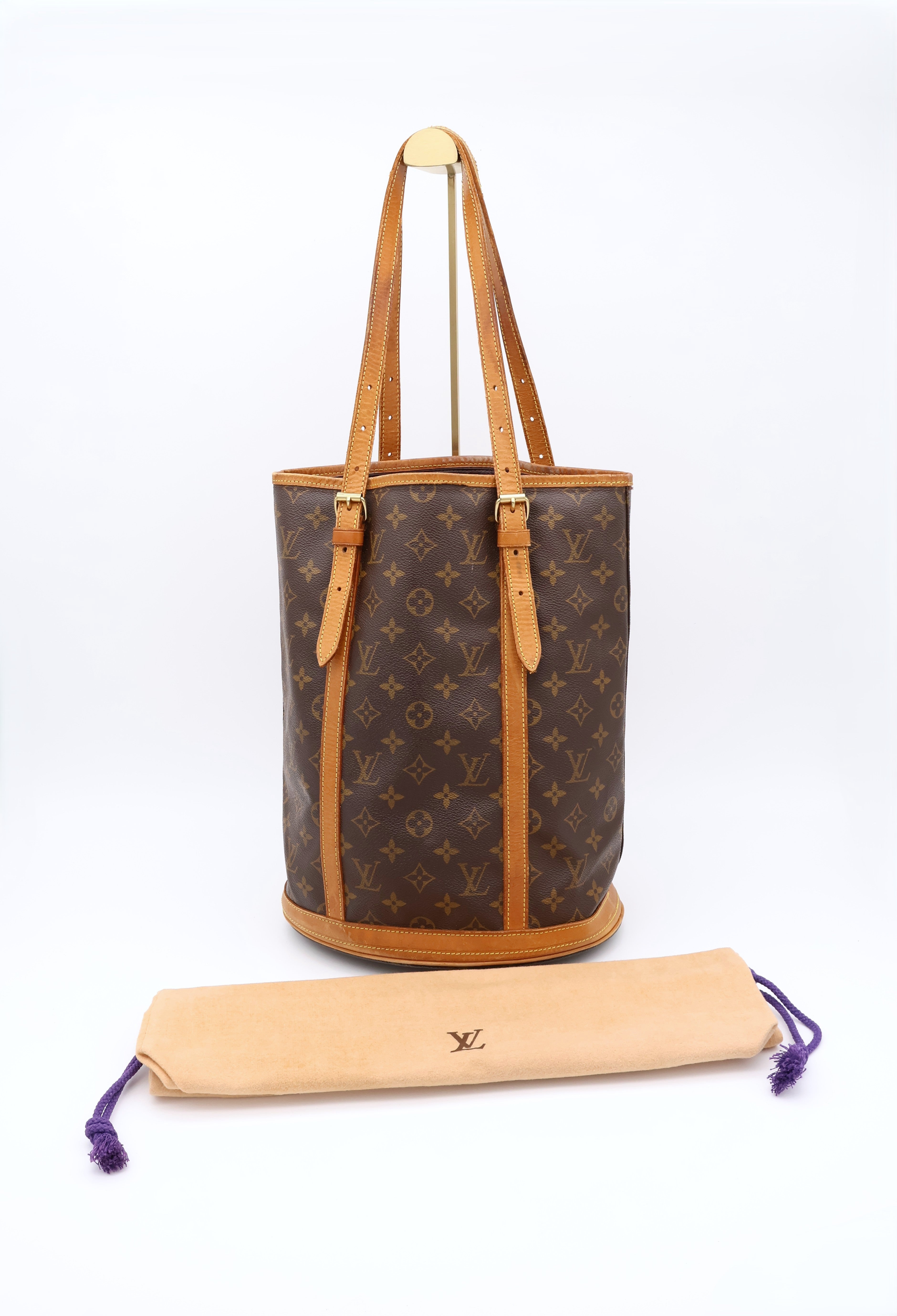 Louis Vuitton Bucket GM – Luxor Finland