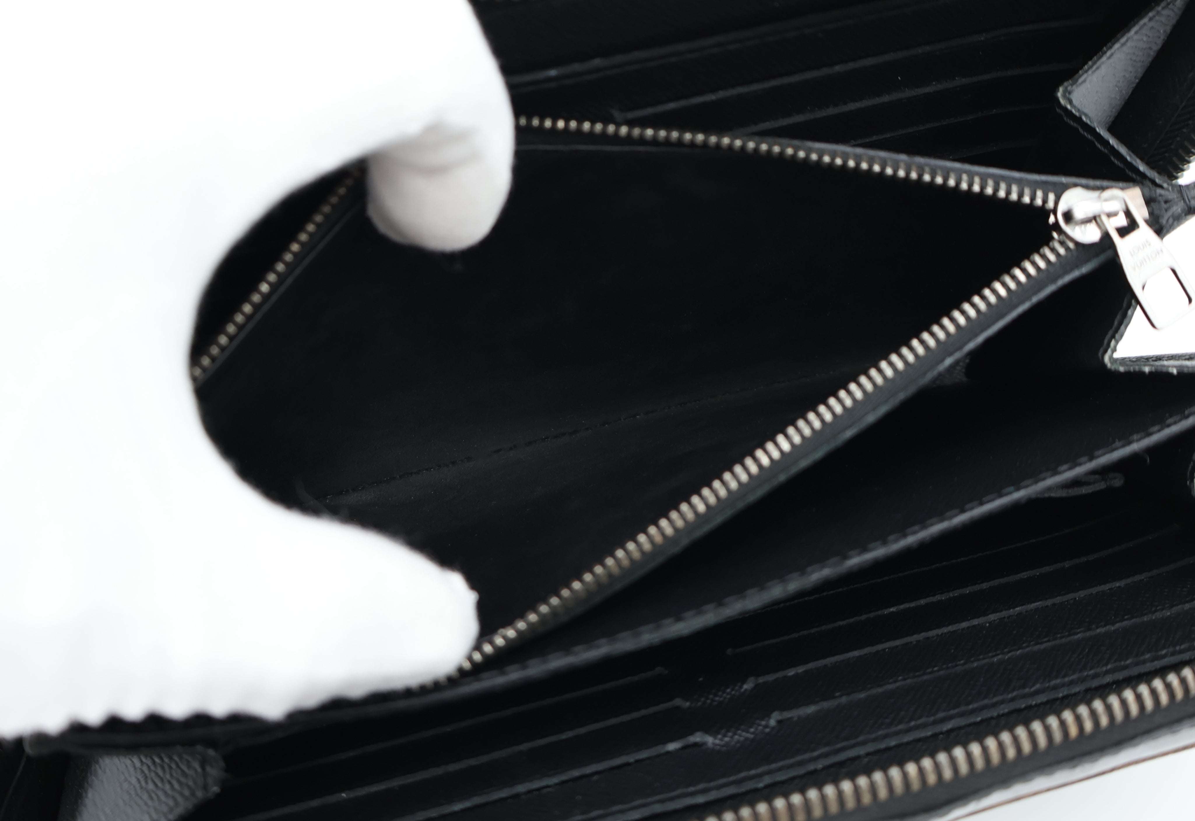 Louis Vuitton Zippy XL