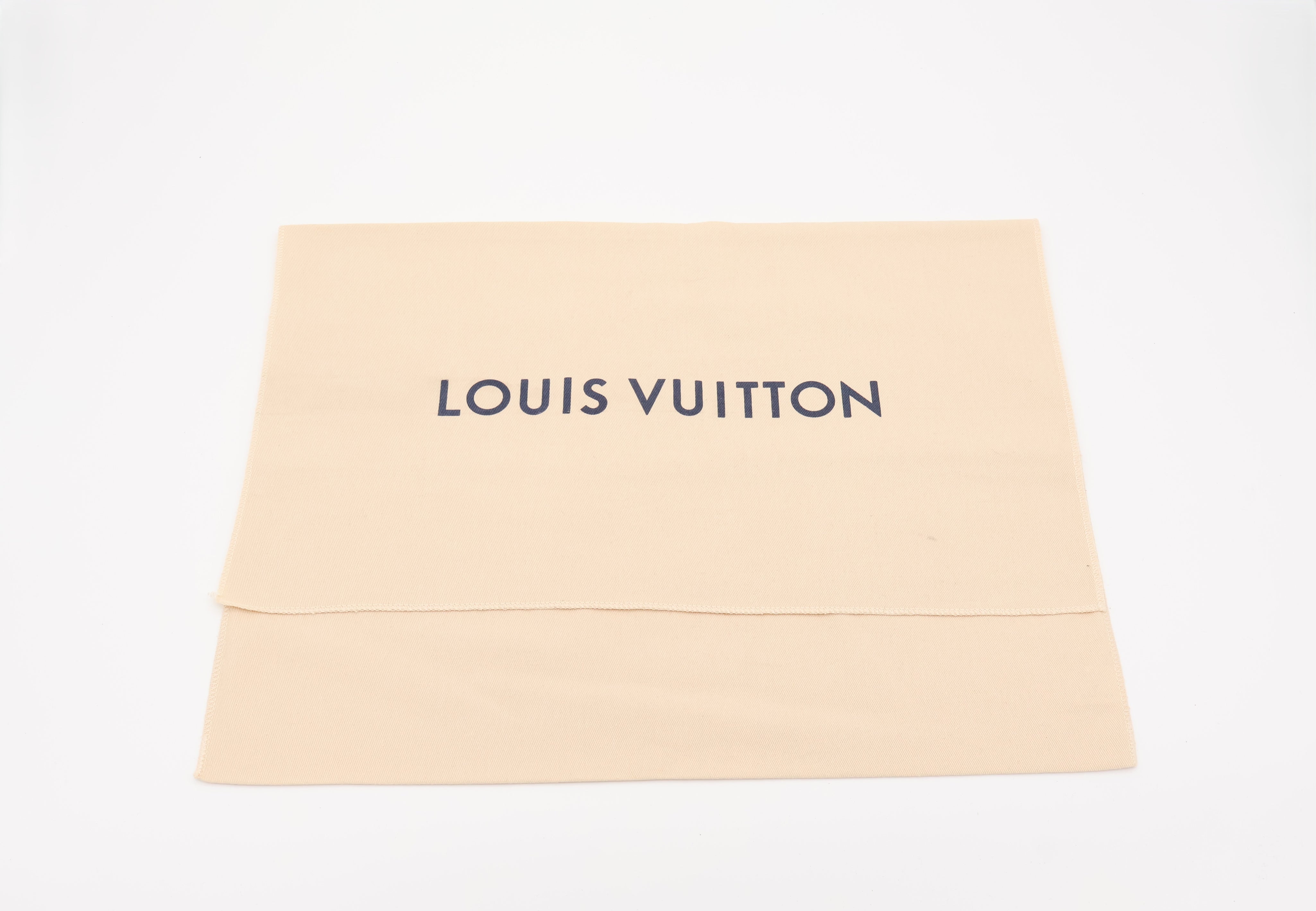 Louis Vuitton Saint Cloud GM