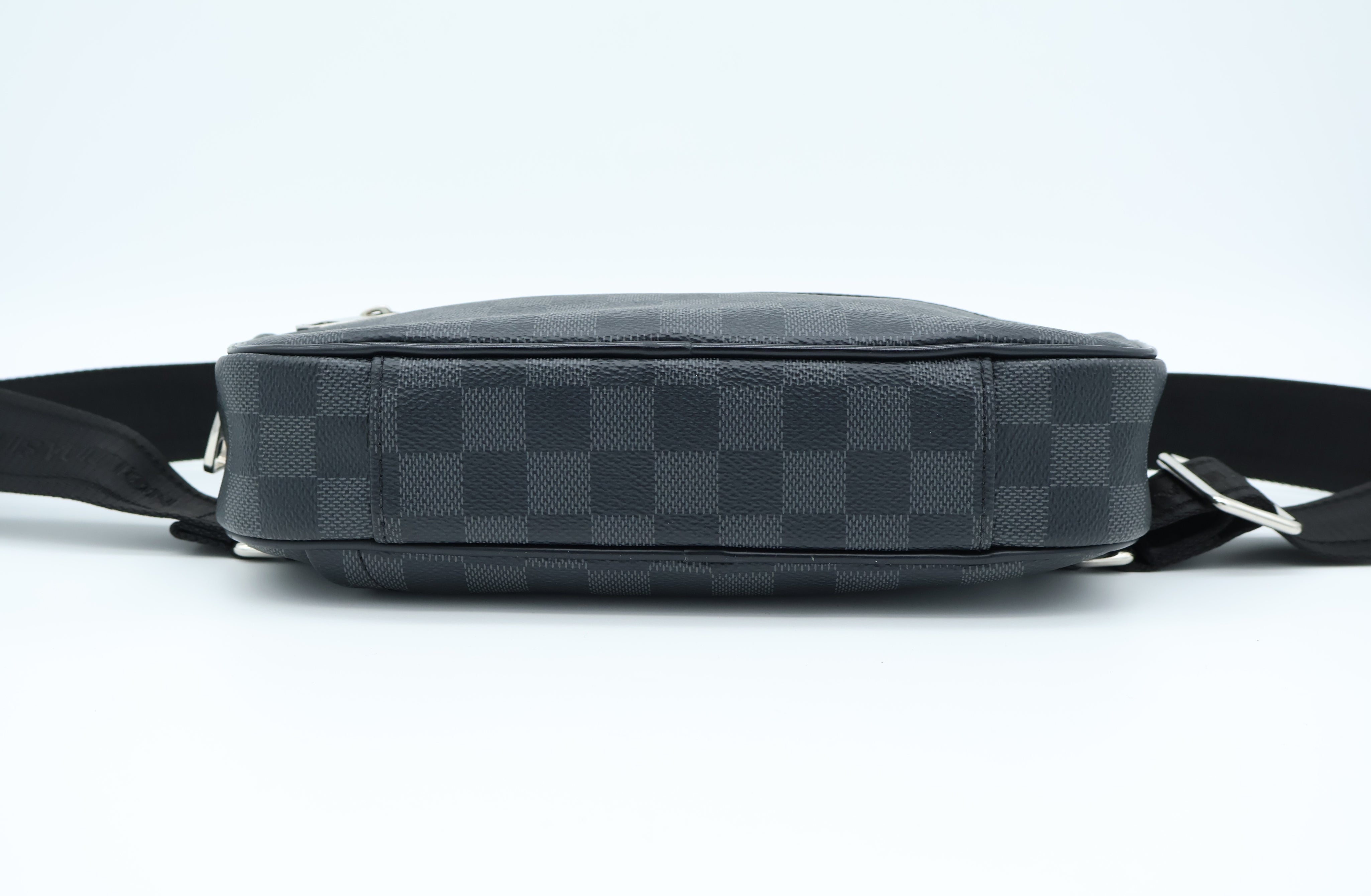 Louis Vuitton Ambler Damier Graphite